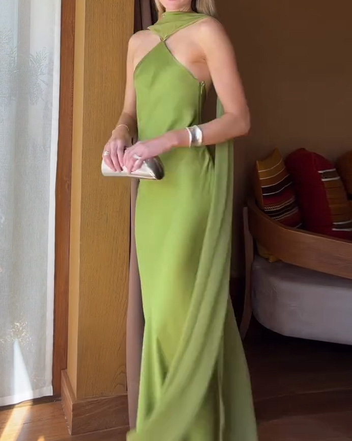 Elegant Sleeveless Solid Color Dress