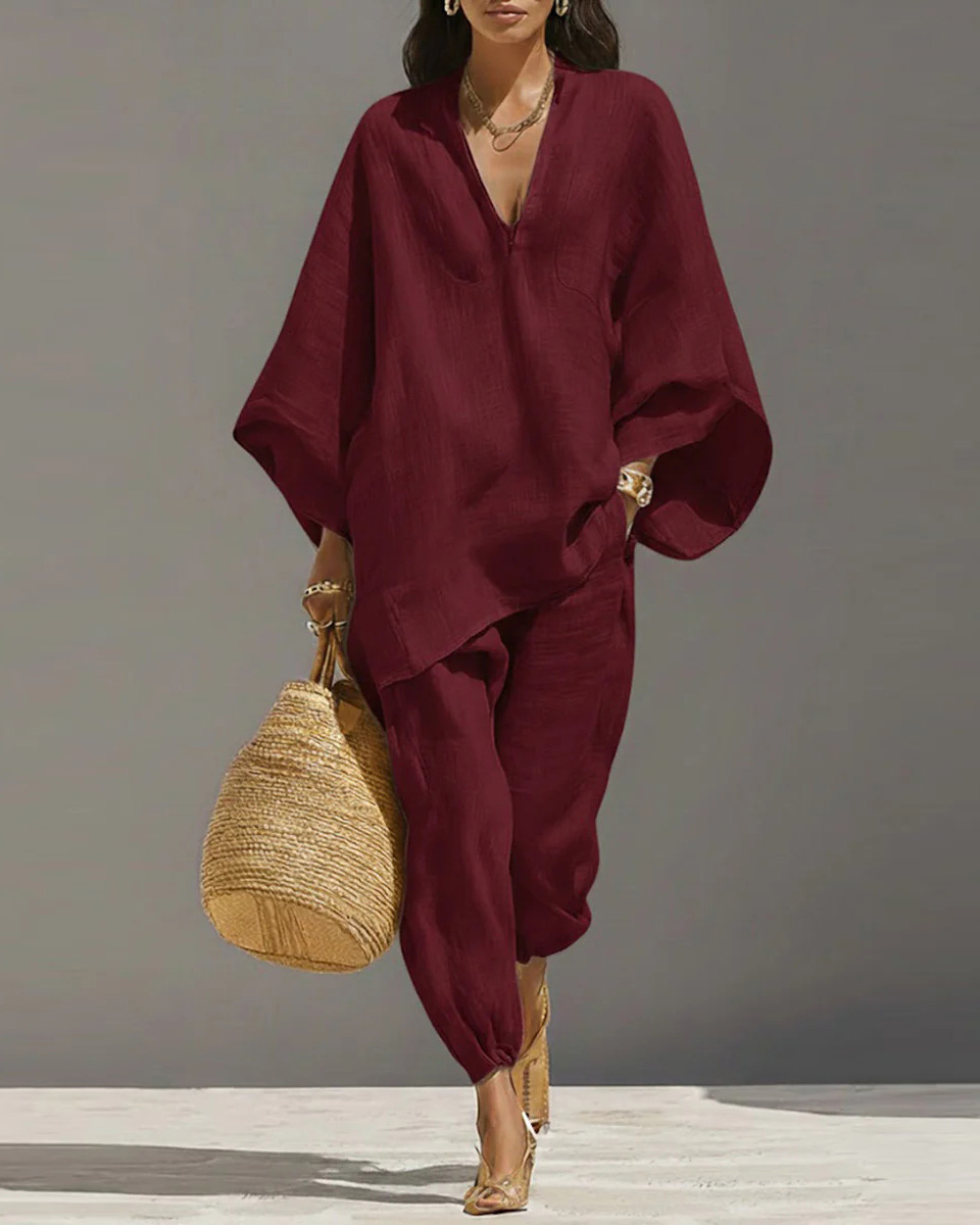 Batwing Sleeve V-Neck Loose-Fitting Suit