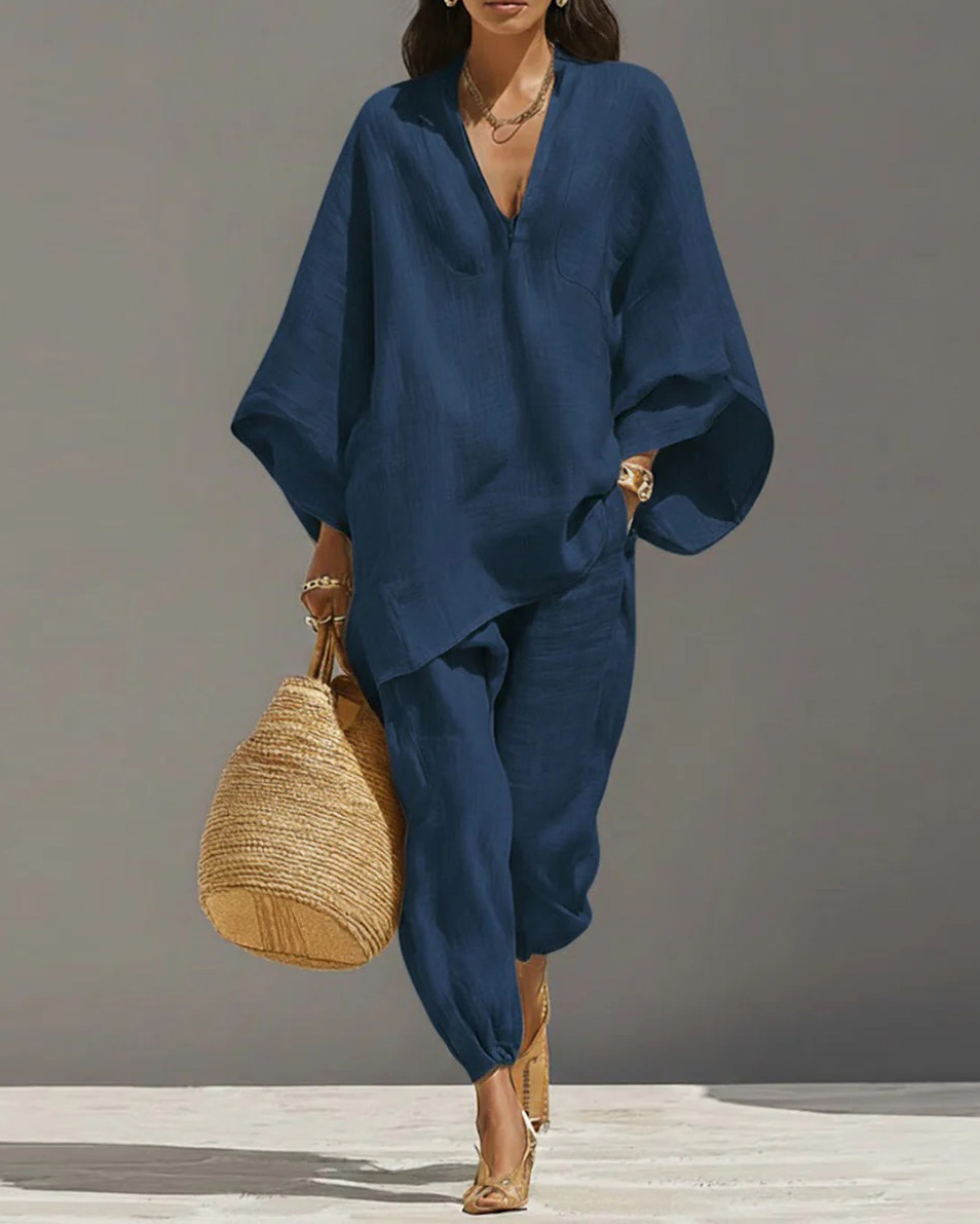 Batwing Sleeve V-Neck Loose-Fitting Suit