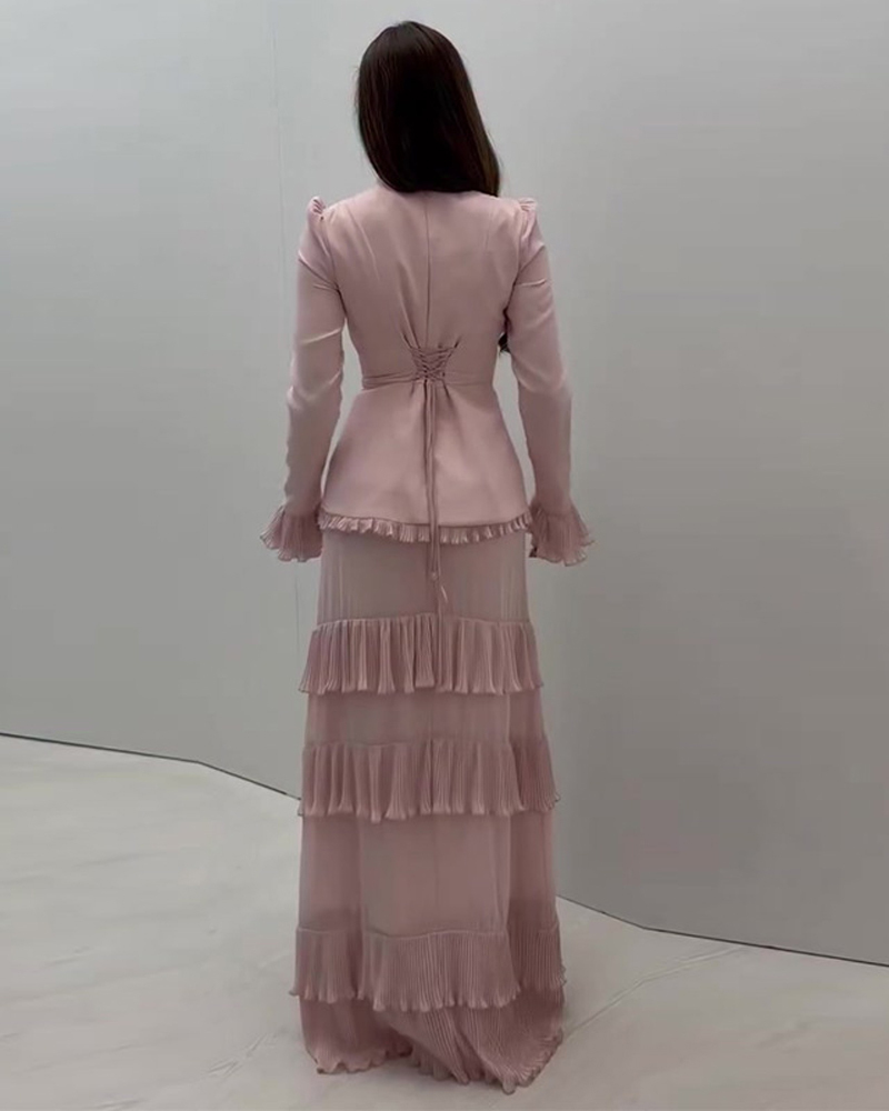 Slimming Two-Piece Set: Long-Sleeve Top with Ruffle Accents and Cinched Waist