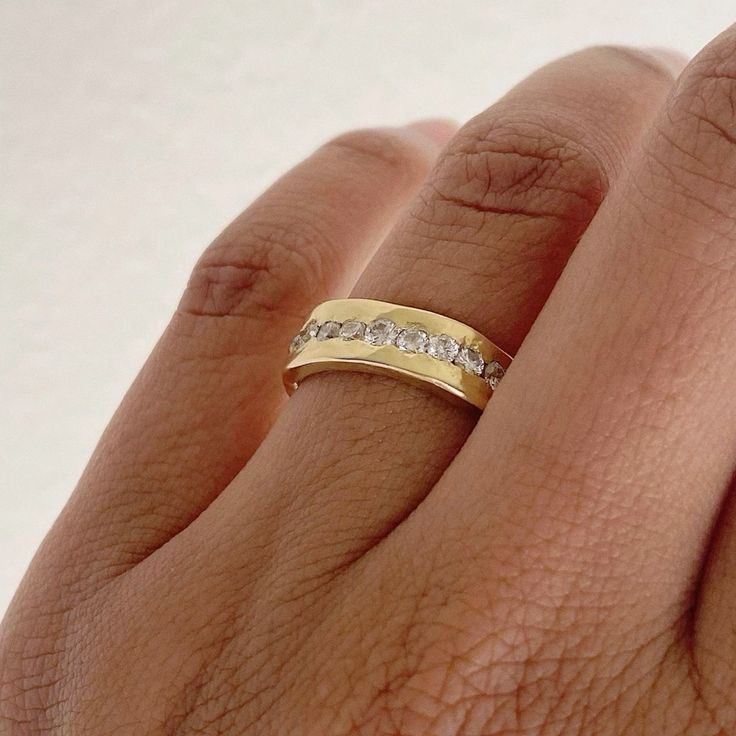 Starožitný zlatý prsten se zirkonem-Eleanor Hart CZ