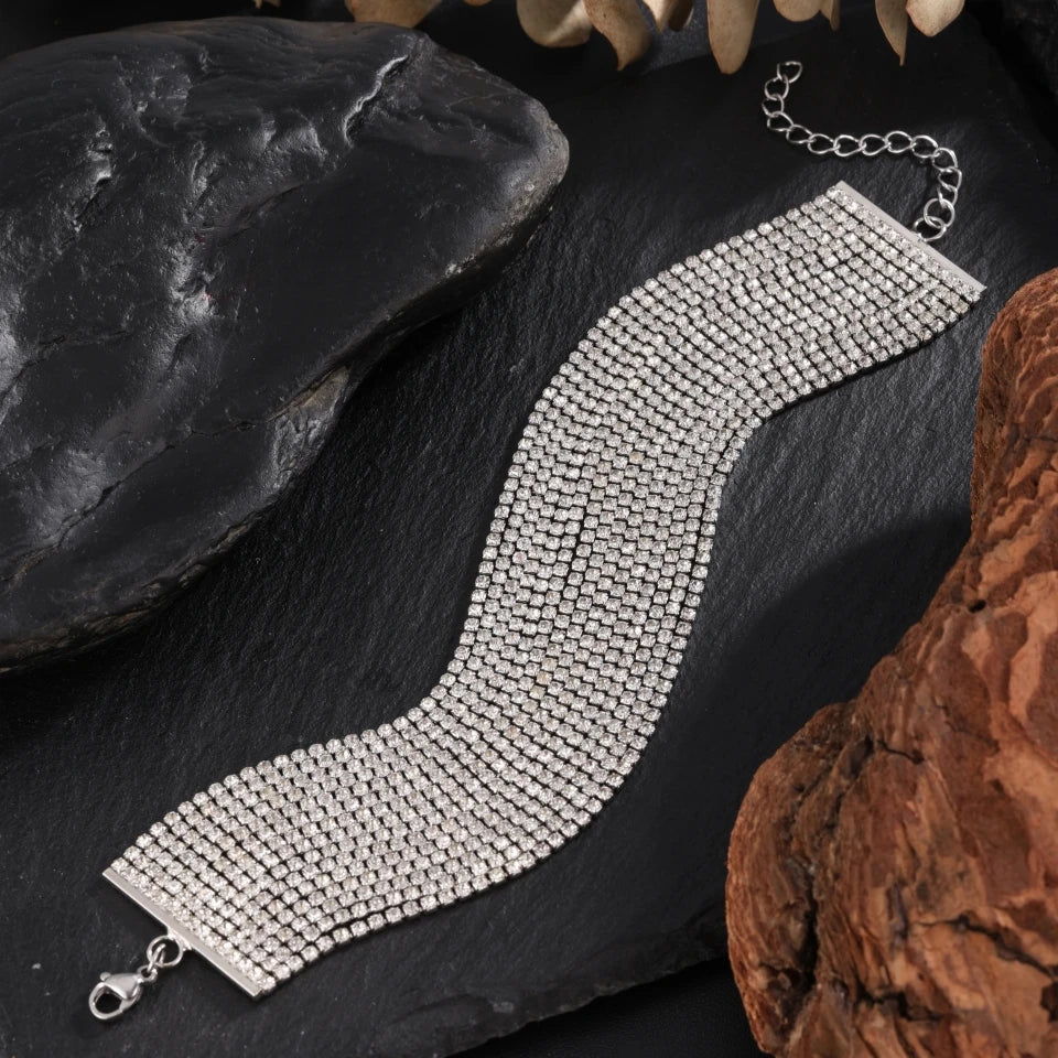 Vintage stříbrný náramek s kamínky a střapcem-Eleanor Hart CZ