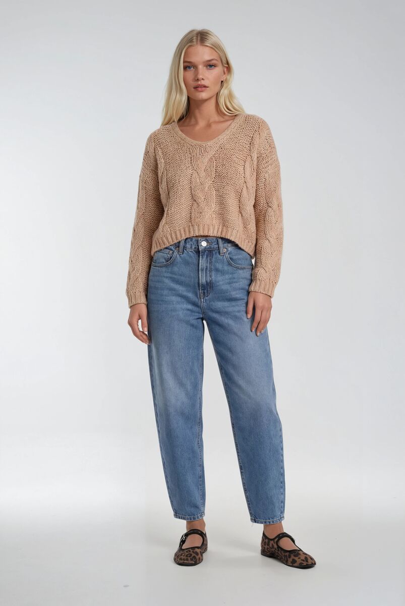 V-Neck Cable Knit Sweater-Feelings Star