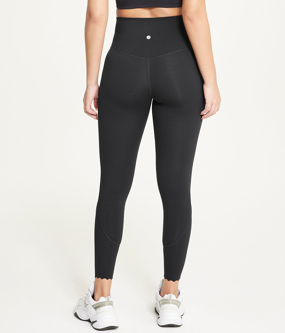 Core Scallop Hem Legging-Feelings Star