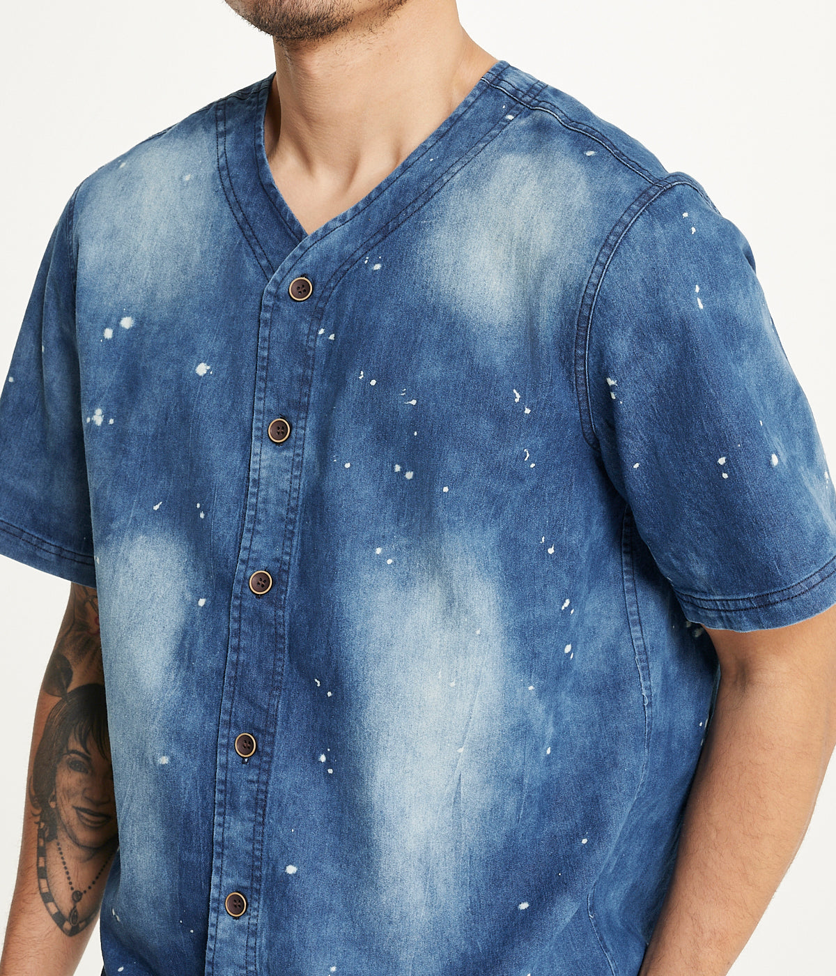 Brooklyn Laundry Men's Baseball Denim Shirt  Denim Bleach-Feelings Star