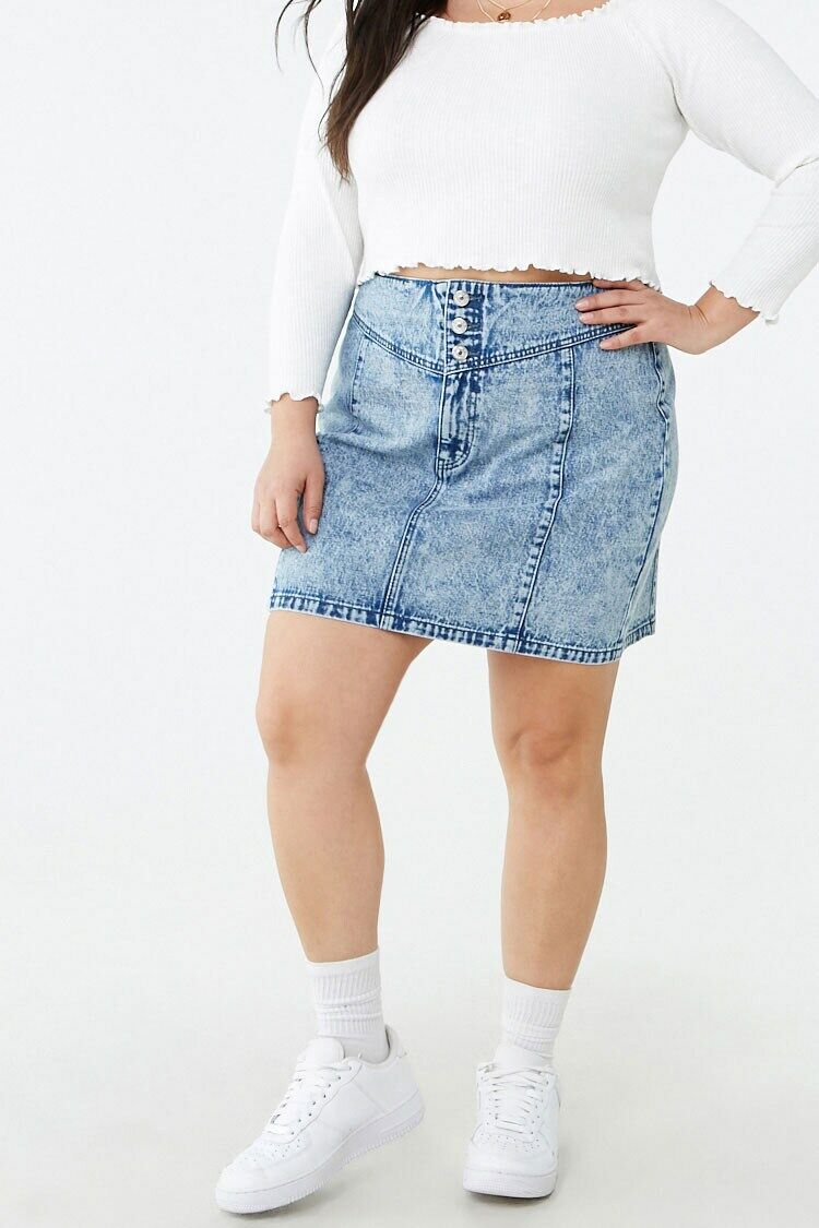 Plus Size Acid Wash Denim Skirt-Feelings Star