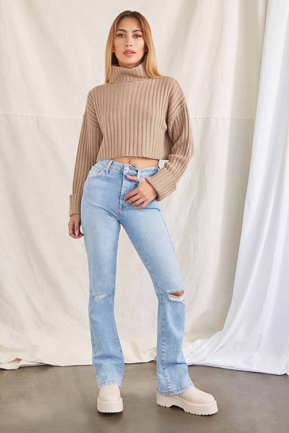 Turtleneck Cropped Sweater-Feelings Star