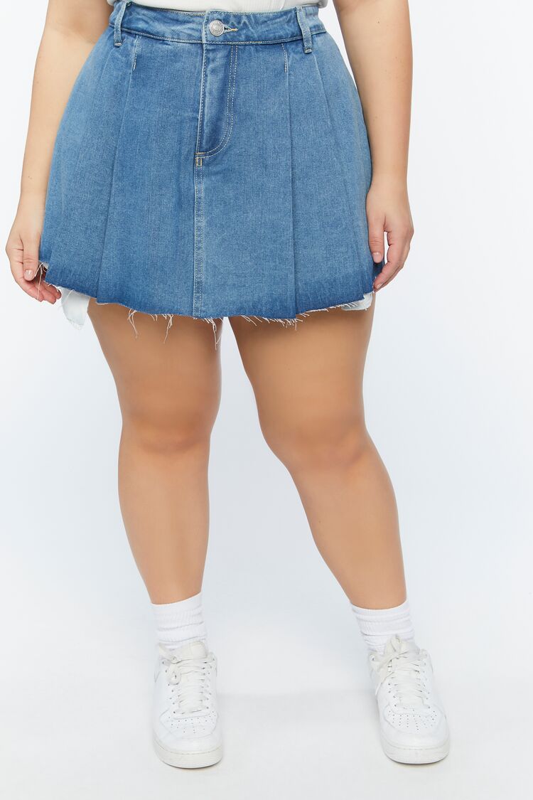 Plus Size Pleated Denim Skort-Feelings Star