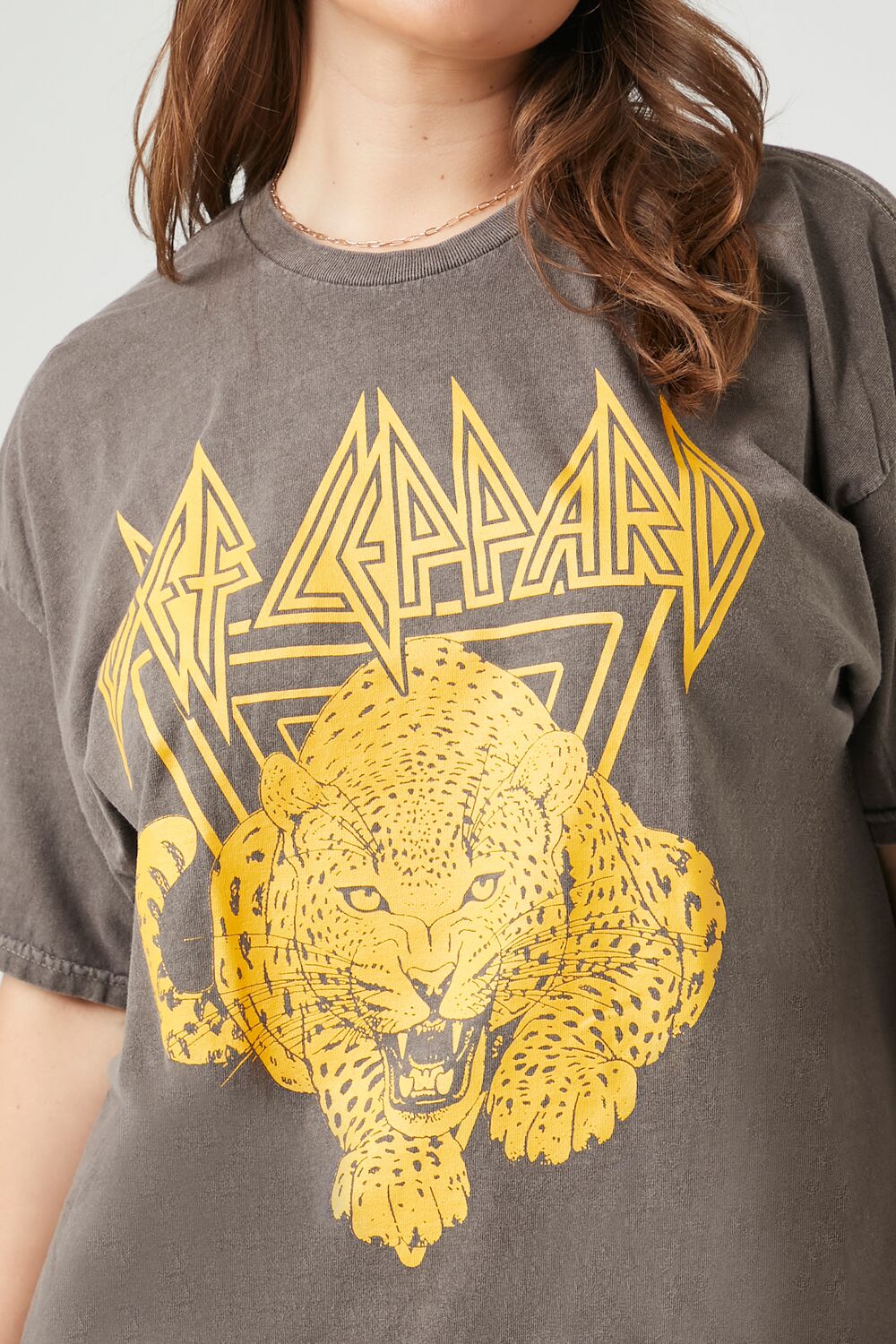 Plus Size Def Leppard Graphic Tee-Feelings Star