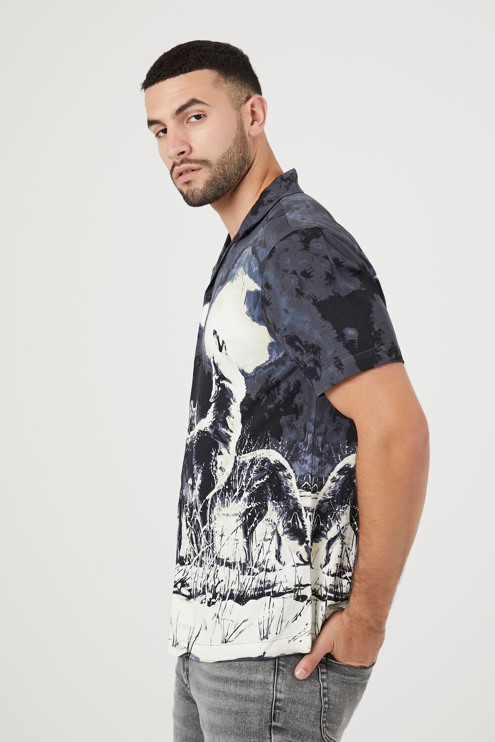 Twill Howling Wolf Graphic Shirt-Feelings Star