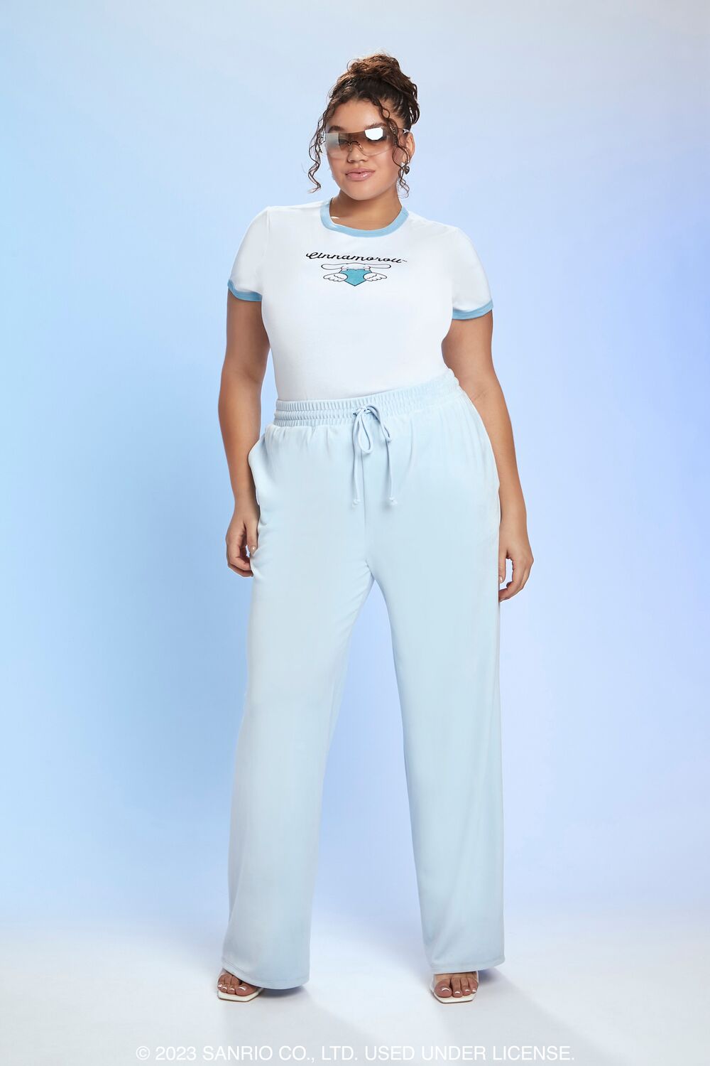 Plus Size Cinnamoroll Ringer Tee-Feelings Star