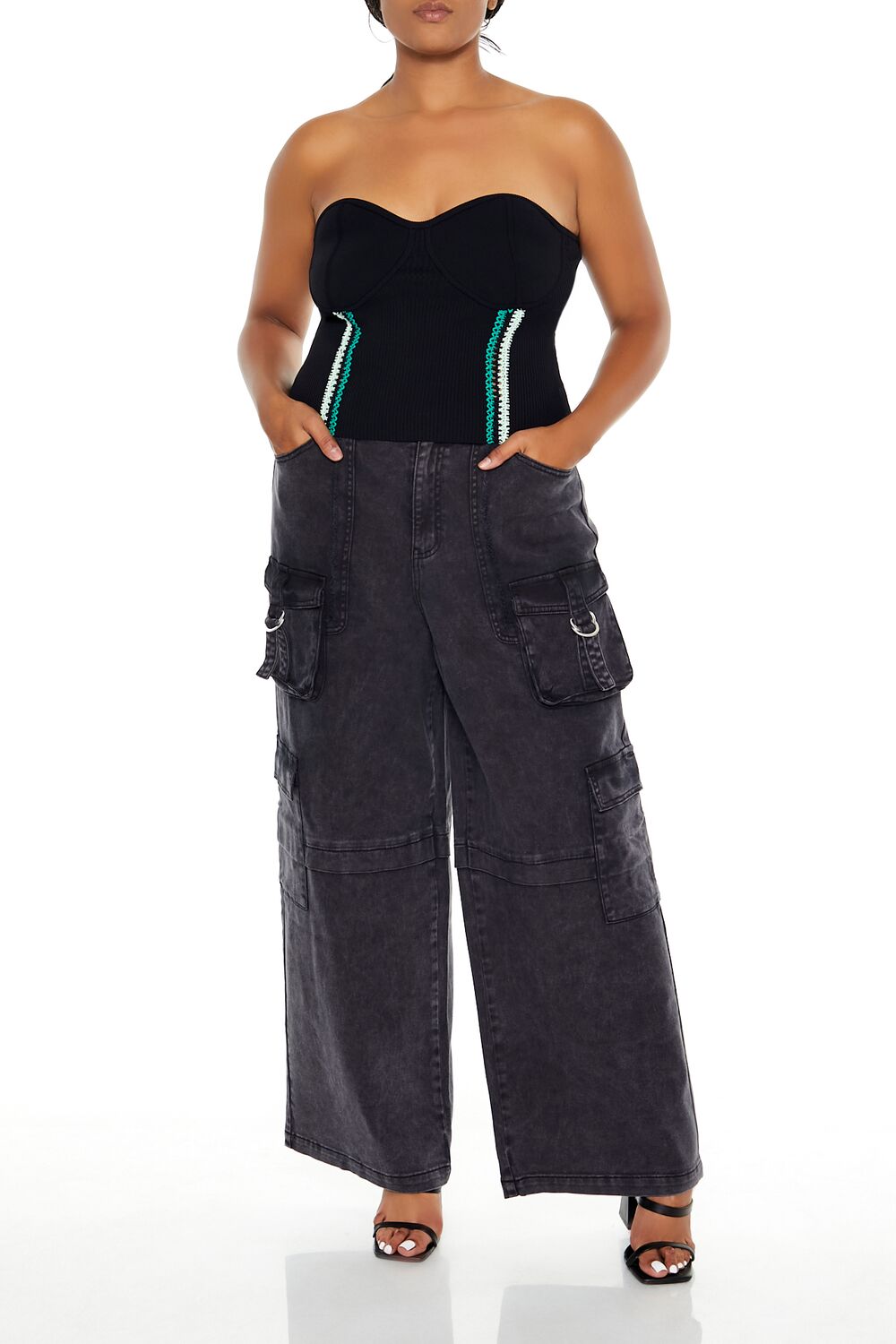 Plus Size Embroidered Tube Top-Feelings Star