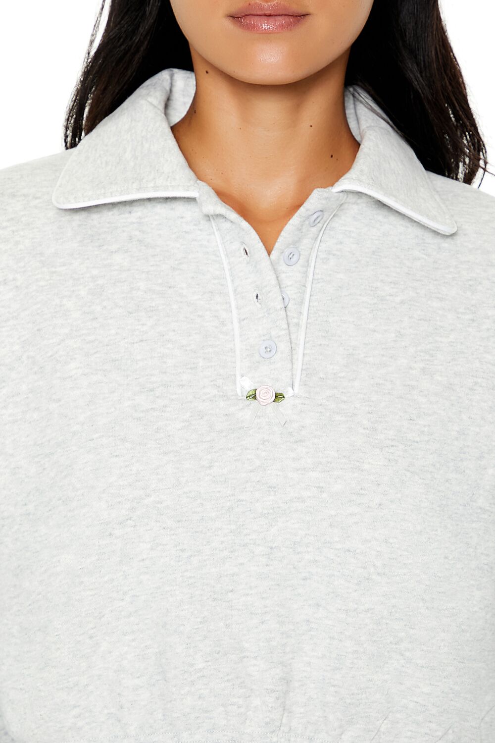 Cropped Fleece Rosette Pullover-Feelings Star