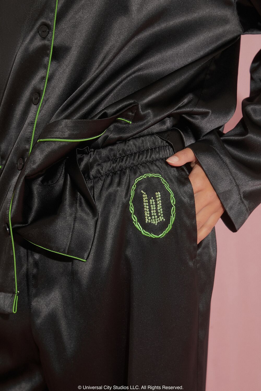 Wicked Satin Pajama Shirt & Shorts Set-Feelings Star