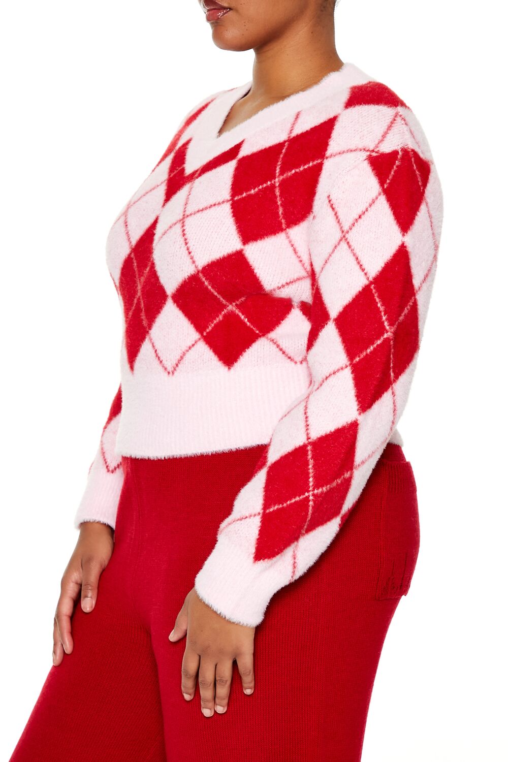 Plus Size Argyle Cropped Sweater-Feelings Star