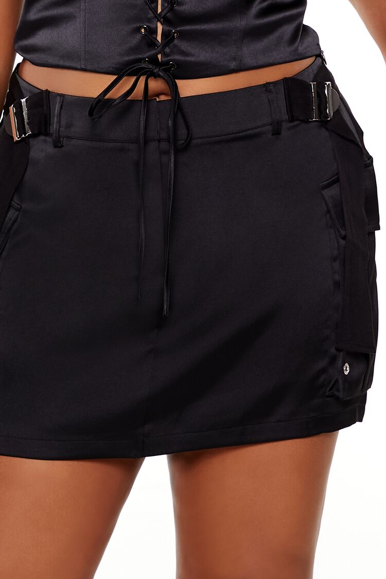 Plus Size Satin Cargo Mini Skirt-Feelings Star
