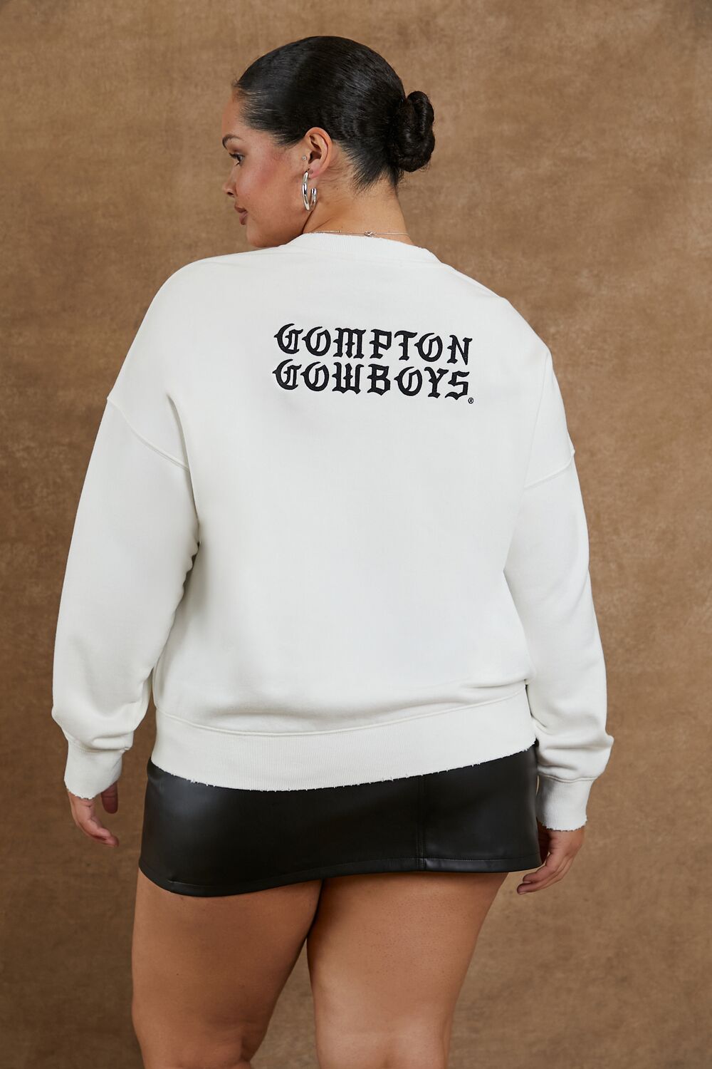 Plus Size Compton Cowboys Pullover-Feelings Star