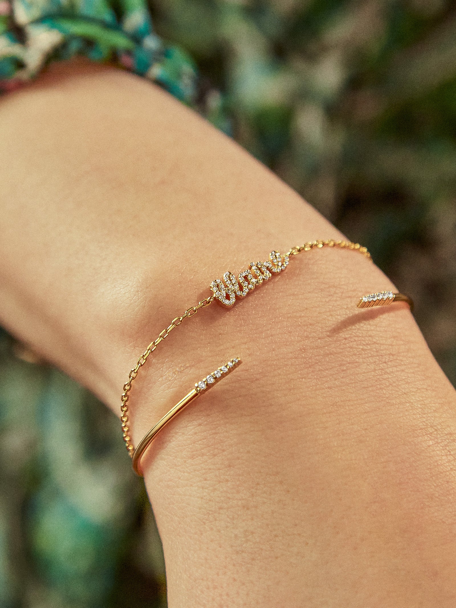 18K Gold Pavé Custom Nameplate Bracelet - 18K Gold. Pavé Cubic Zirconia Stones-Blues Comming