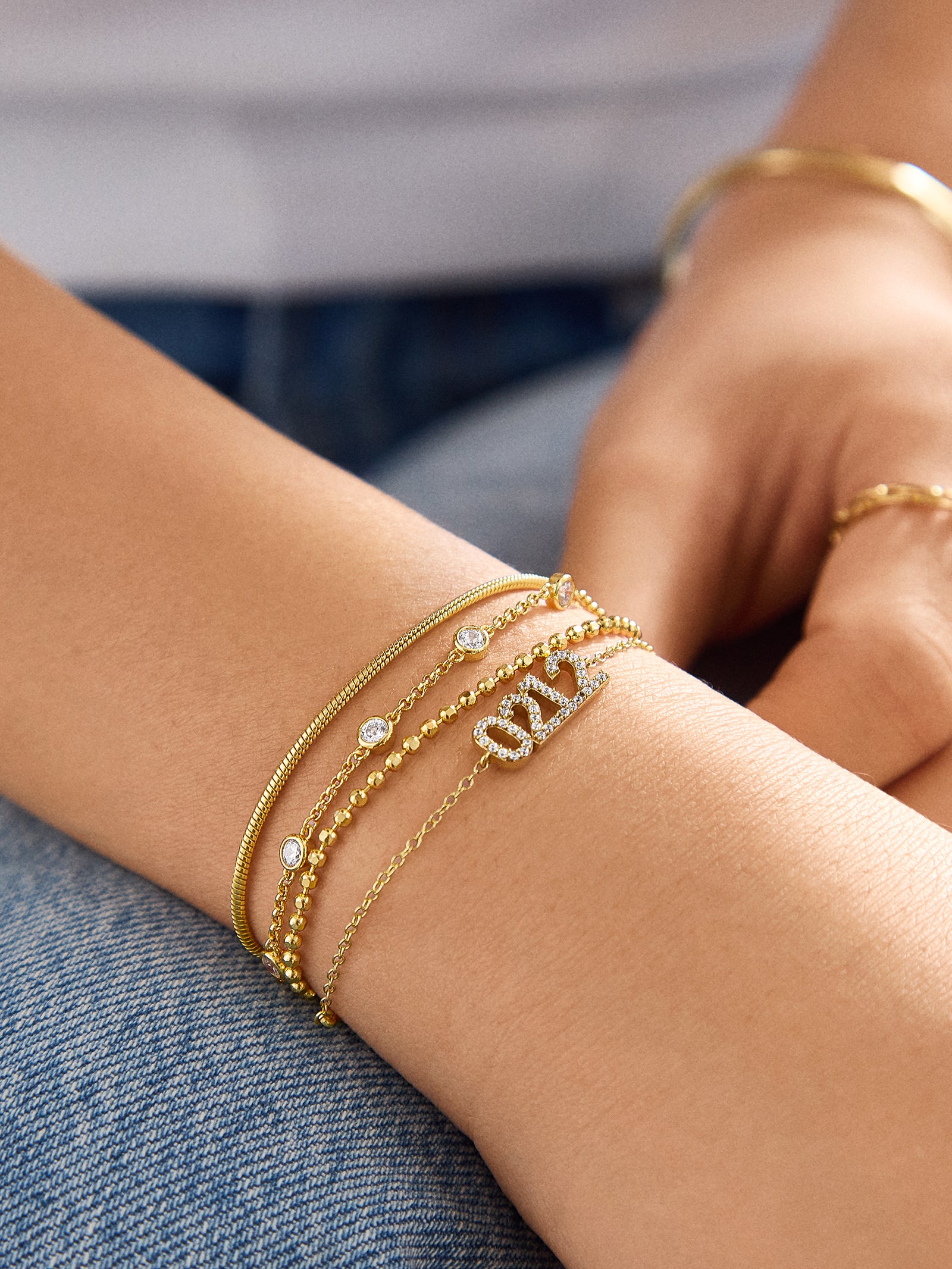 18K Gold Block Font Custom Number Bracelet - Block Font Numbers-Blues Comming