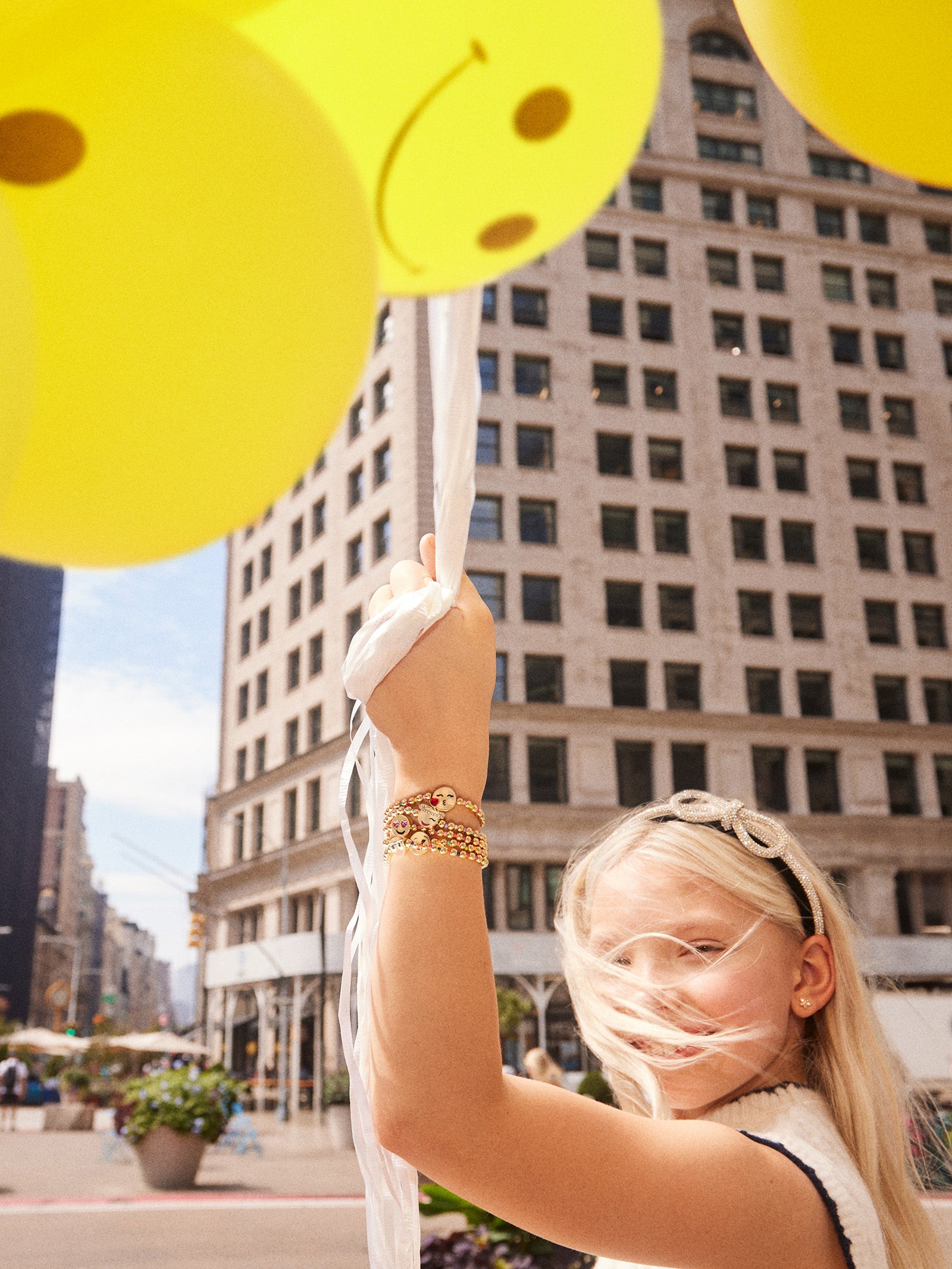 Kids' Emoji Pisa Bracelet Set - Smiley-Blues Comming