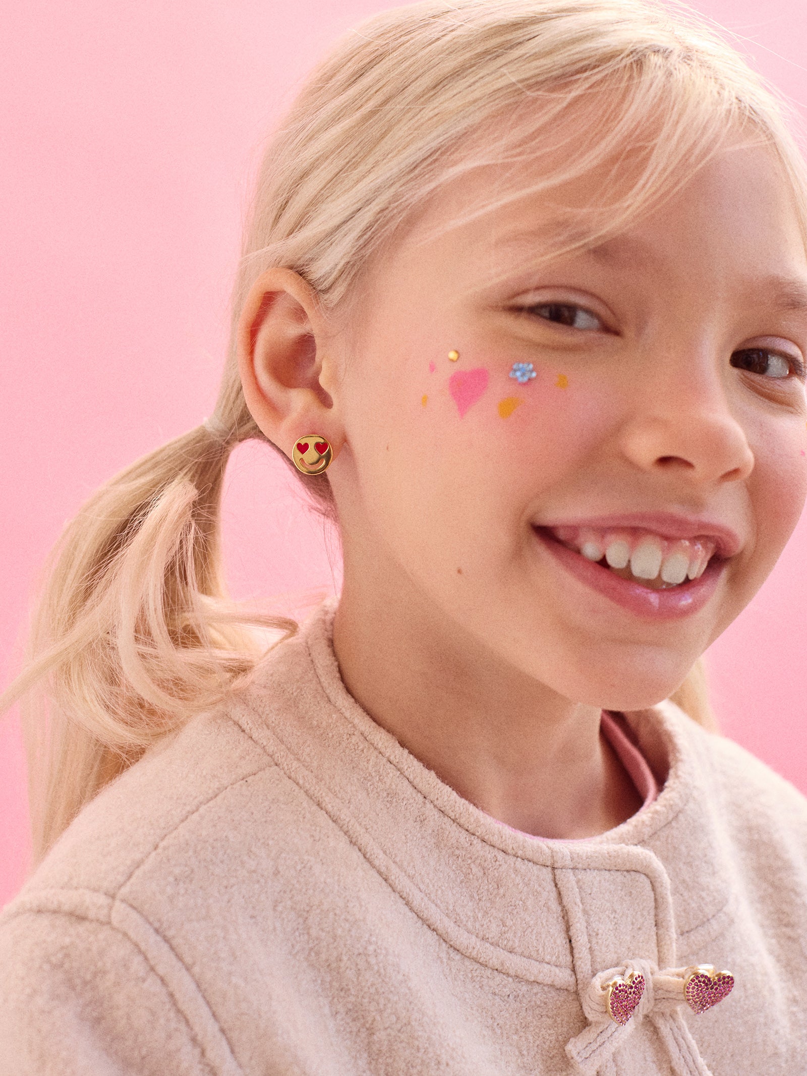 Kids' 18K Gold Heart Eye Emoji Earrings - Heart Eye Emoji-Blues Comming