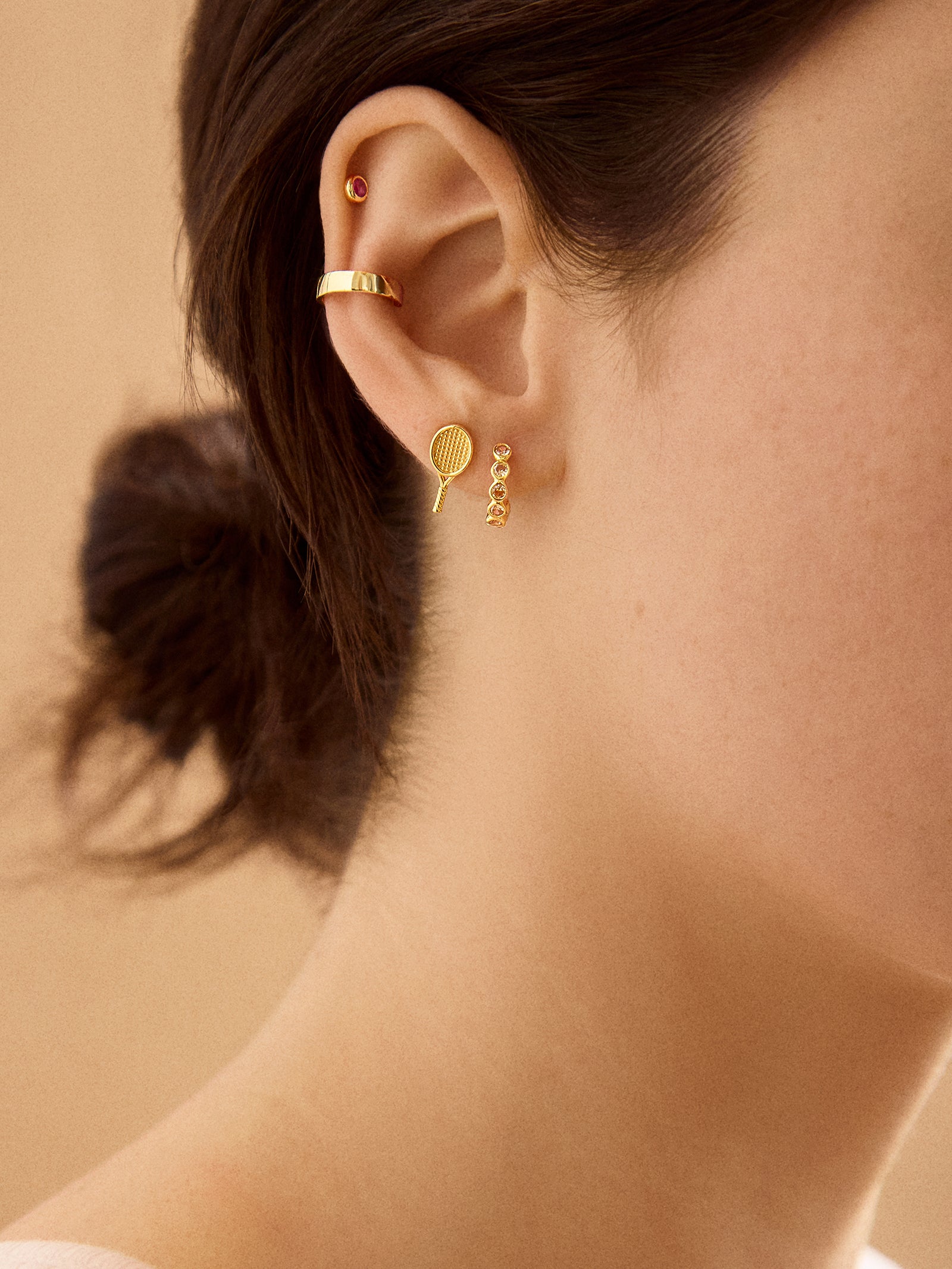 18K Gold Sports Delicate Stud - Tennis-Blues Comming