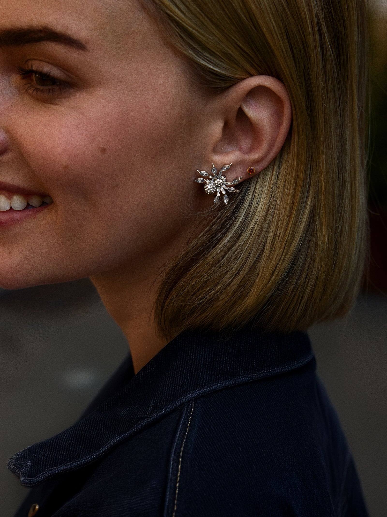 Crystal Creepers Spider Earrings - Spider-Blues Comming