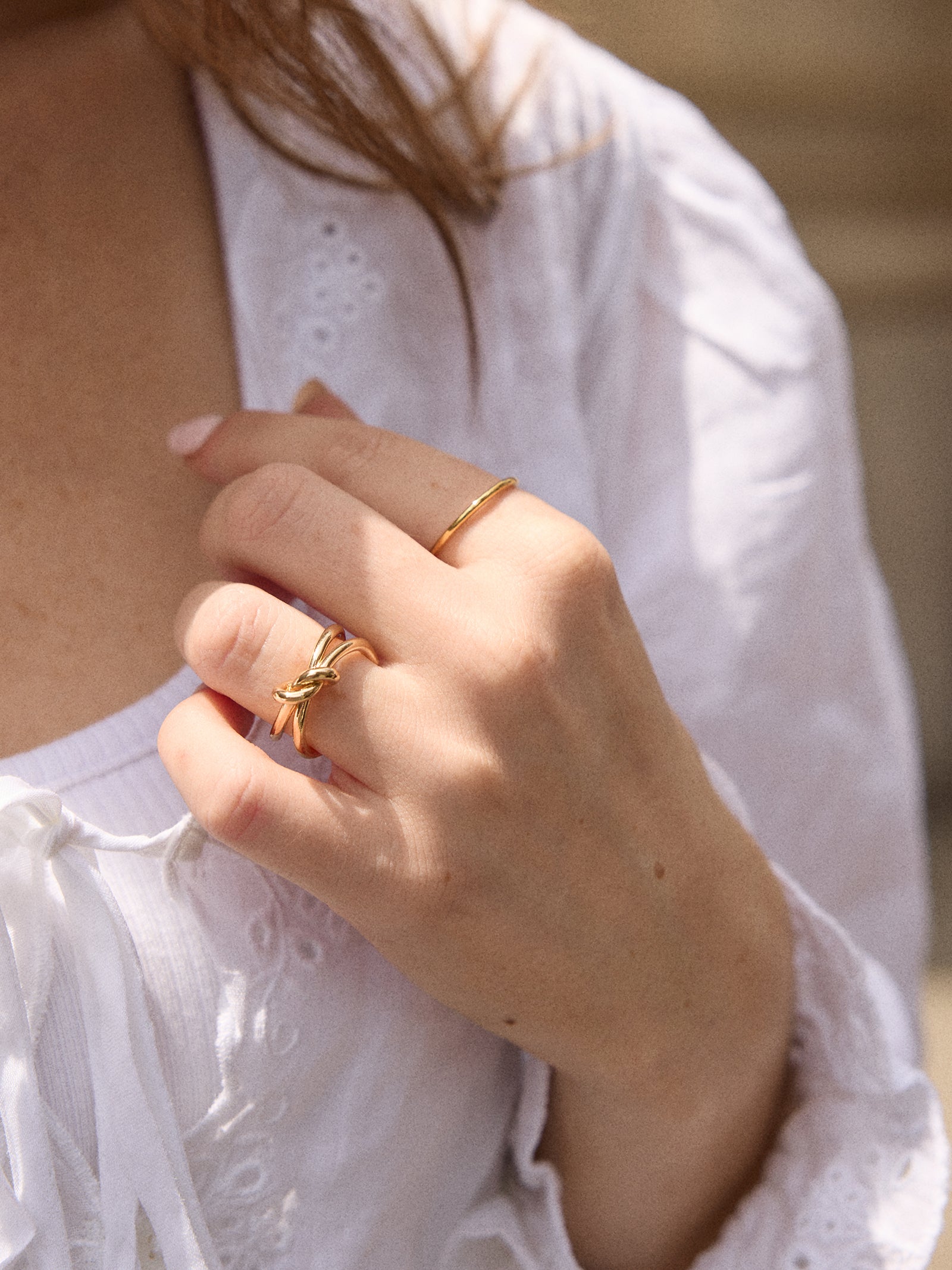 Gold Ties Ring - Gold-Blues Comming