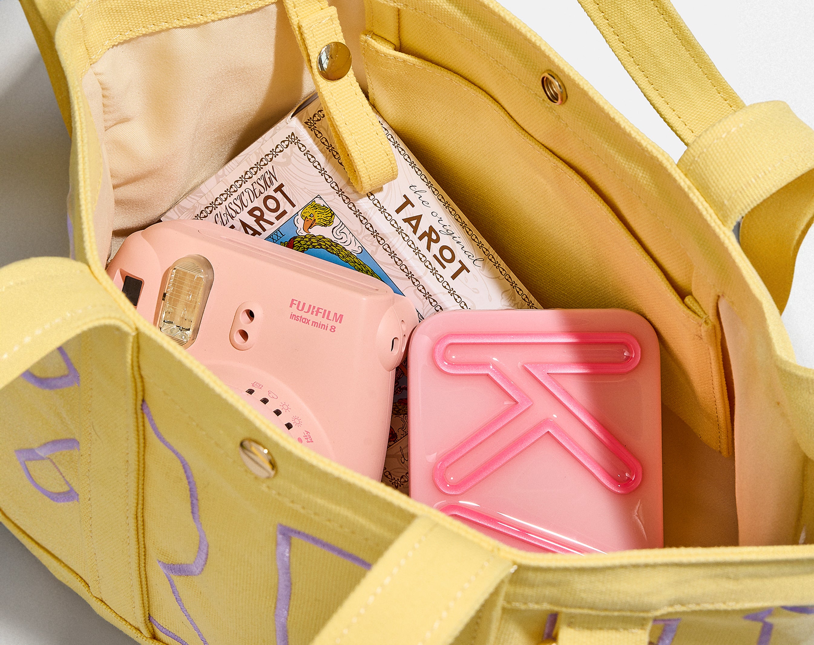 Custom Alpha Tote - Butter Yellow-Blues Comming