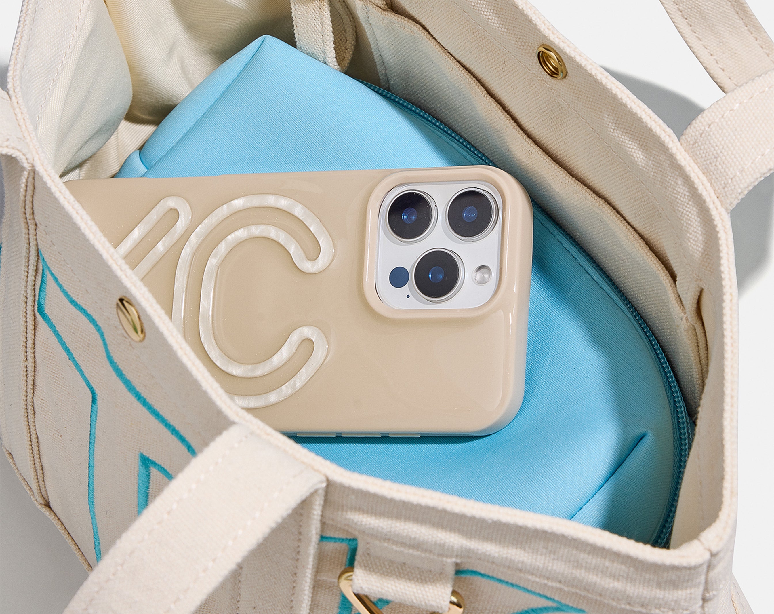 Custom Alpha Tote - Natural Sand-Blues Comming