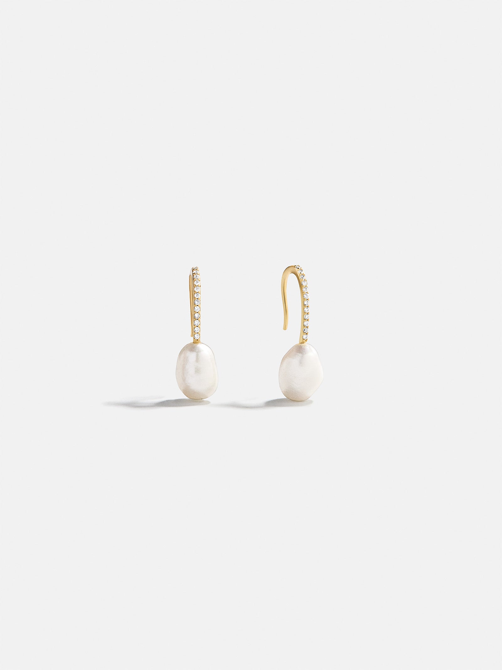 Barbra 18K Gold Pearl Earrings - Gold/Pearl-Blues Comming