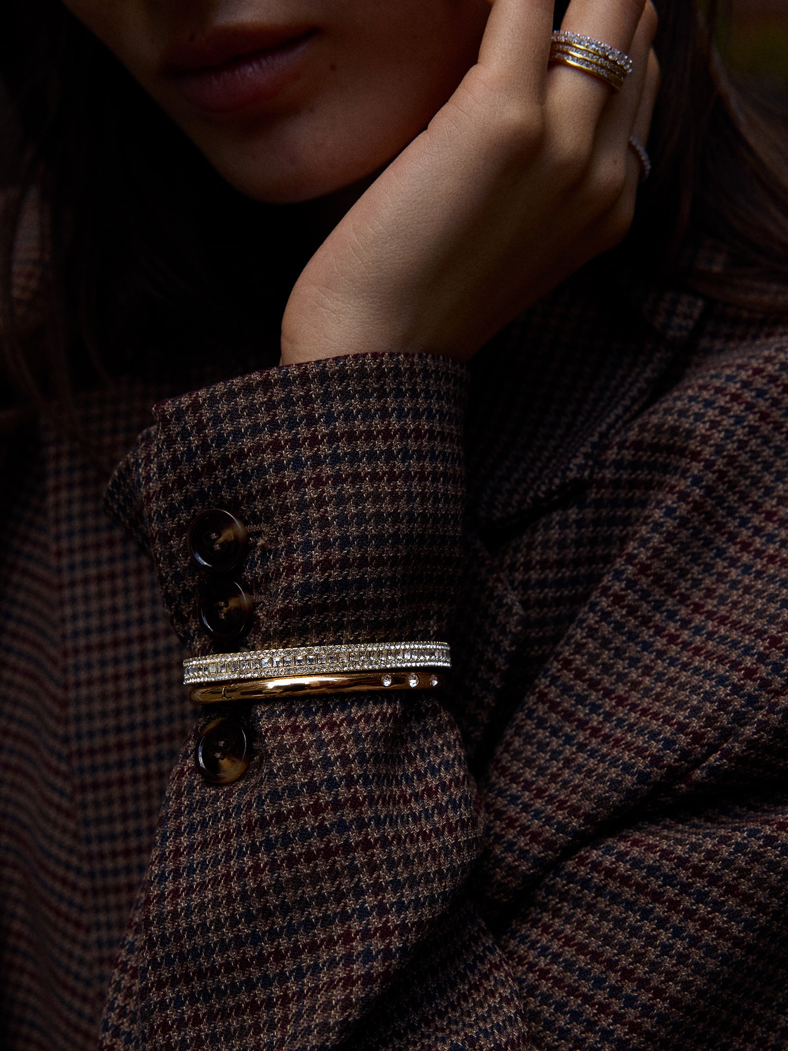 Helena Crystal Hinge Bangle - Gold/Pavé-Blues Comming