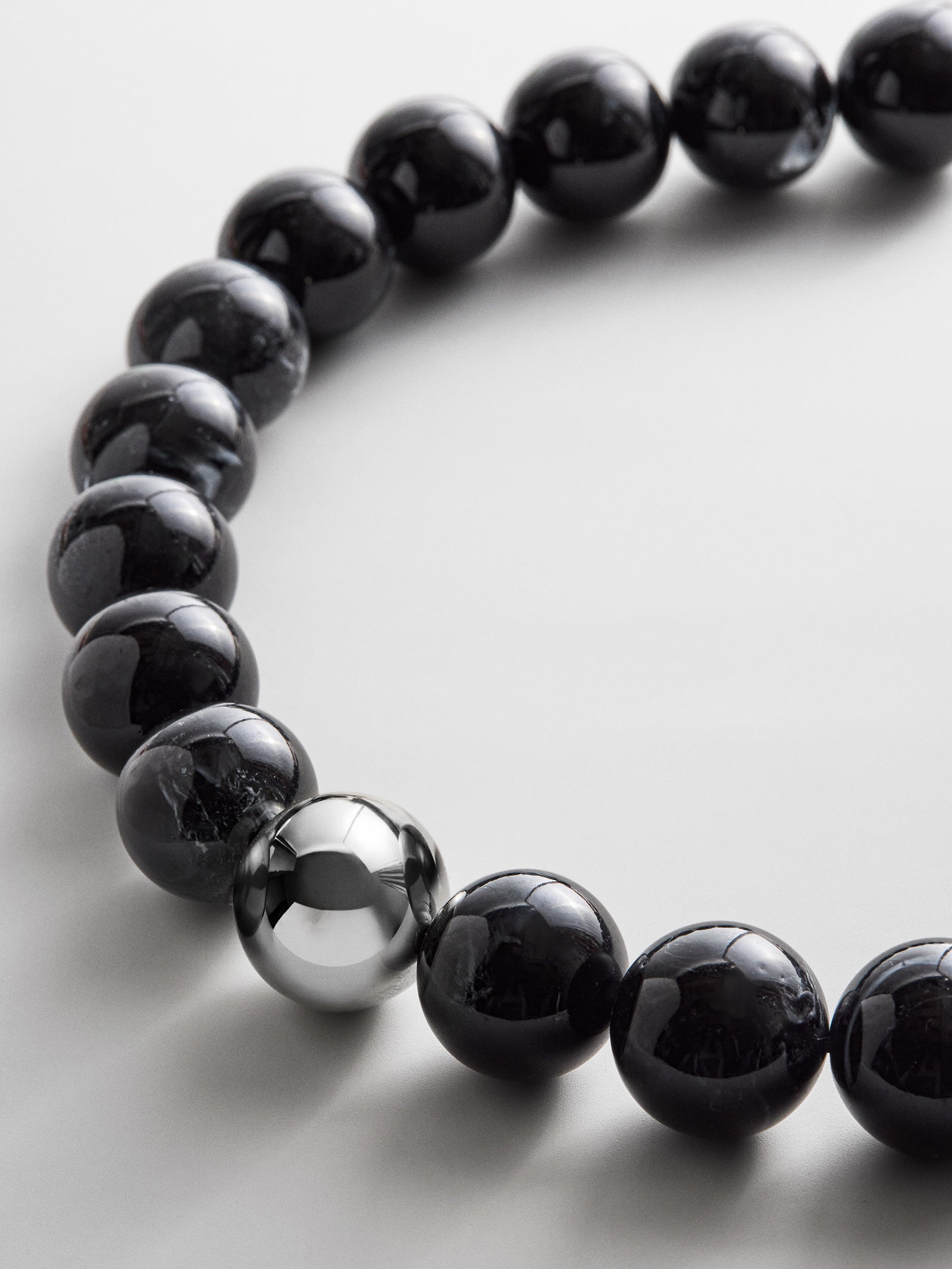 Jane Beaded Necklace - Obsidian-Blues Comming