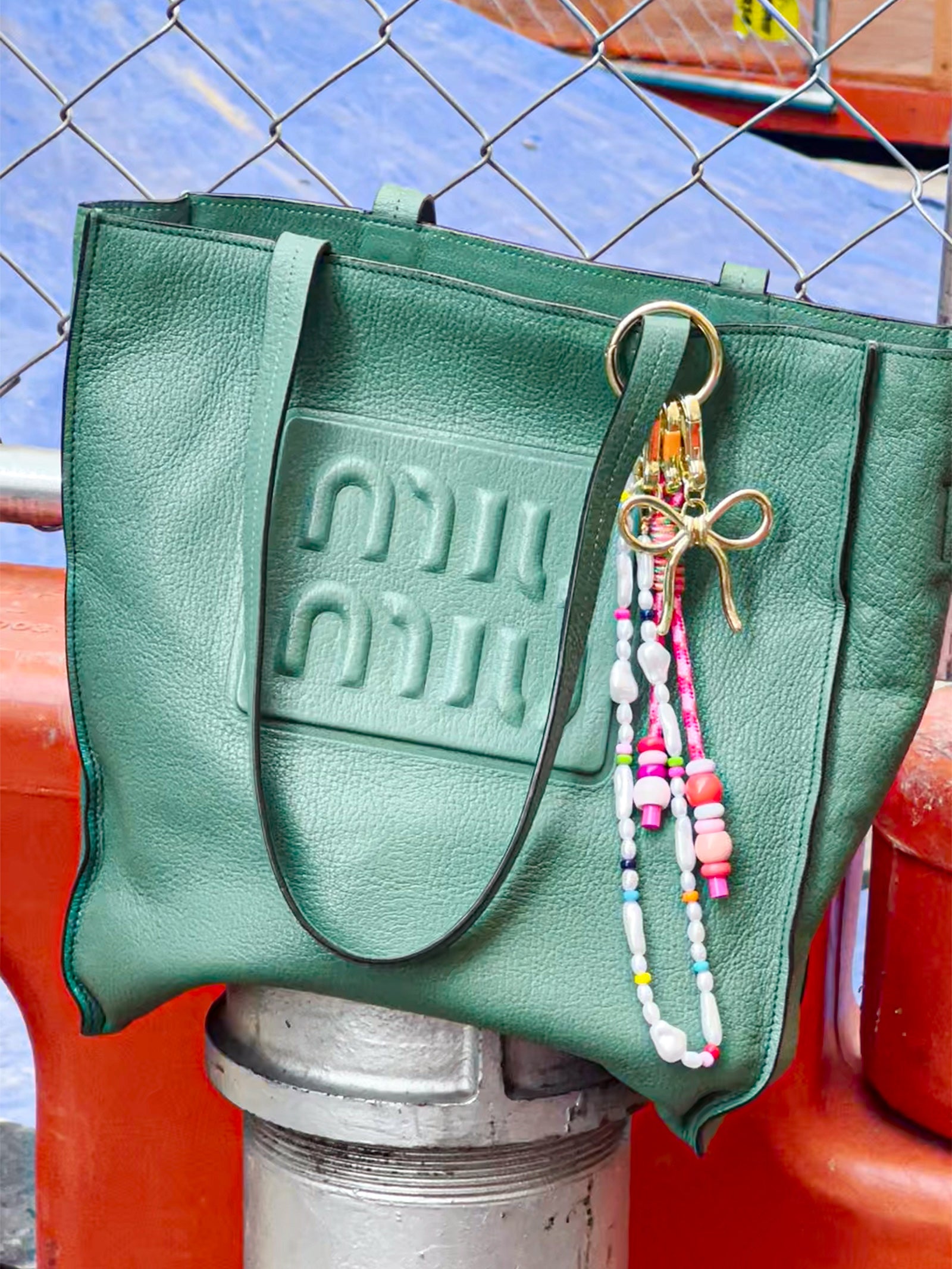 Bow Bag Charm - Bow-Blues Comming