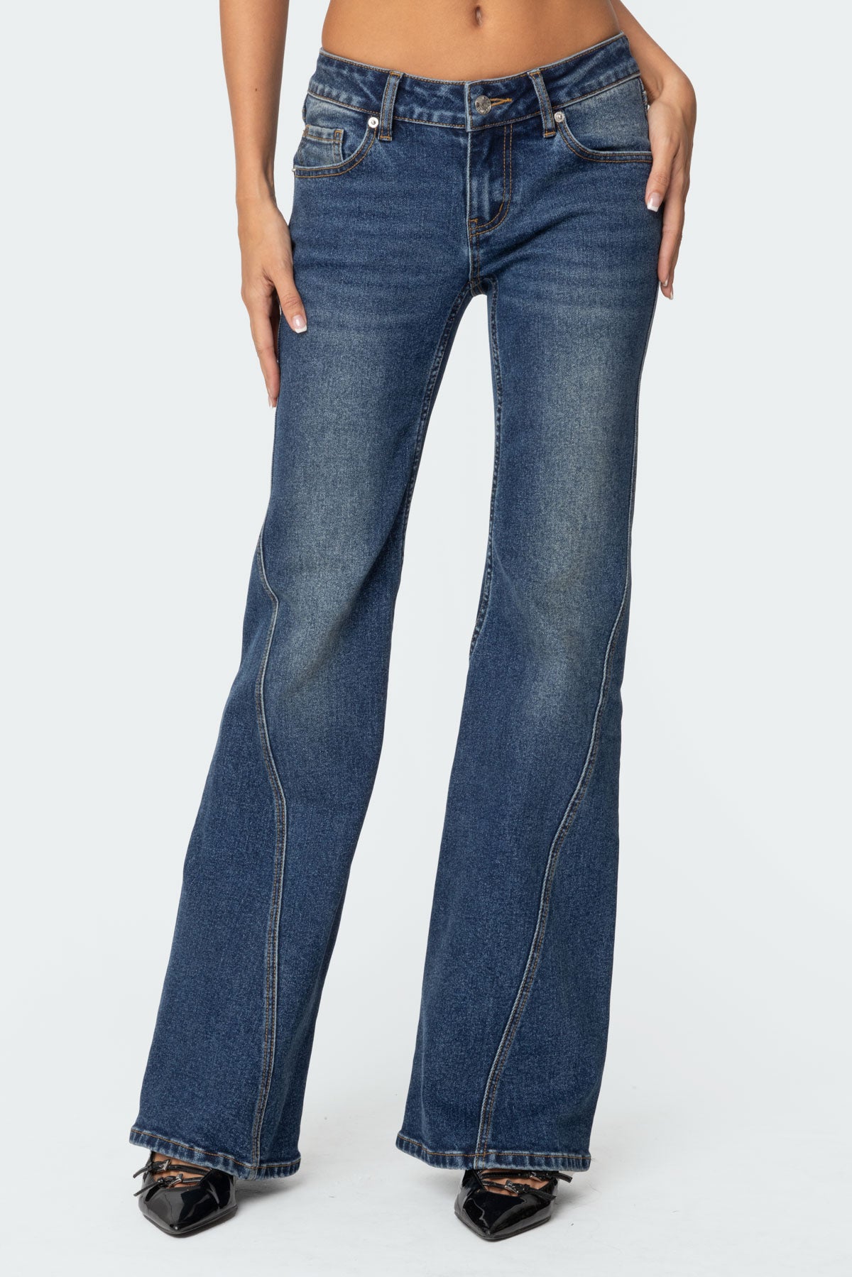 Colton Low Rise Bootcut Jeans-Milans Time