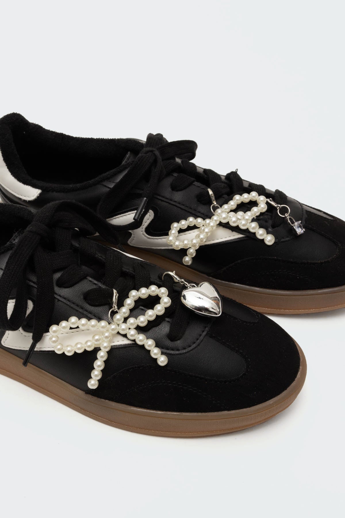 Assorted Shoe Charm Set-Milans Time