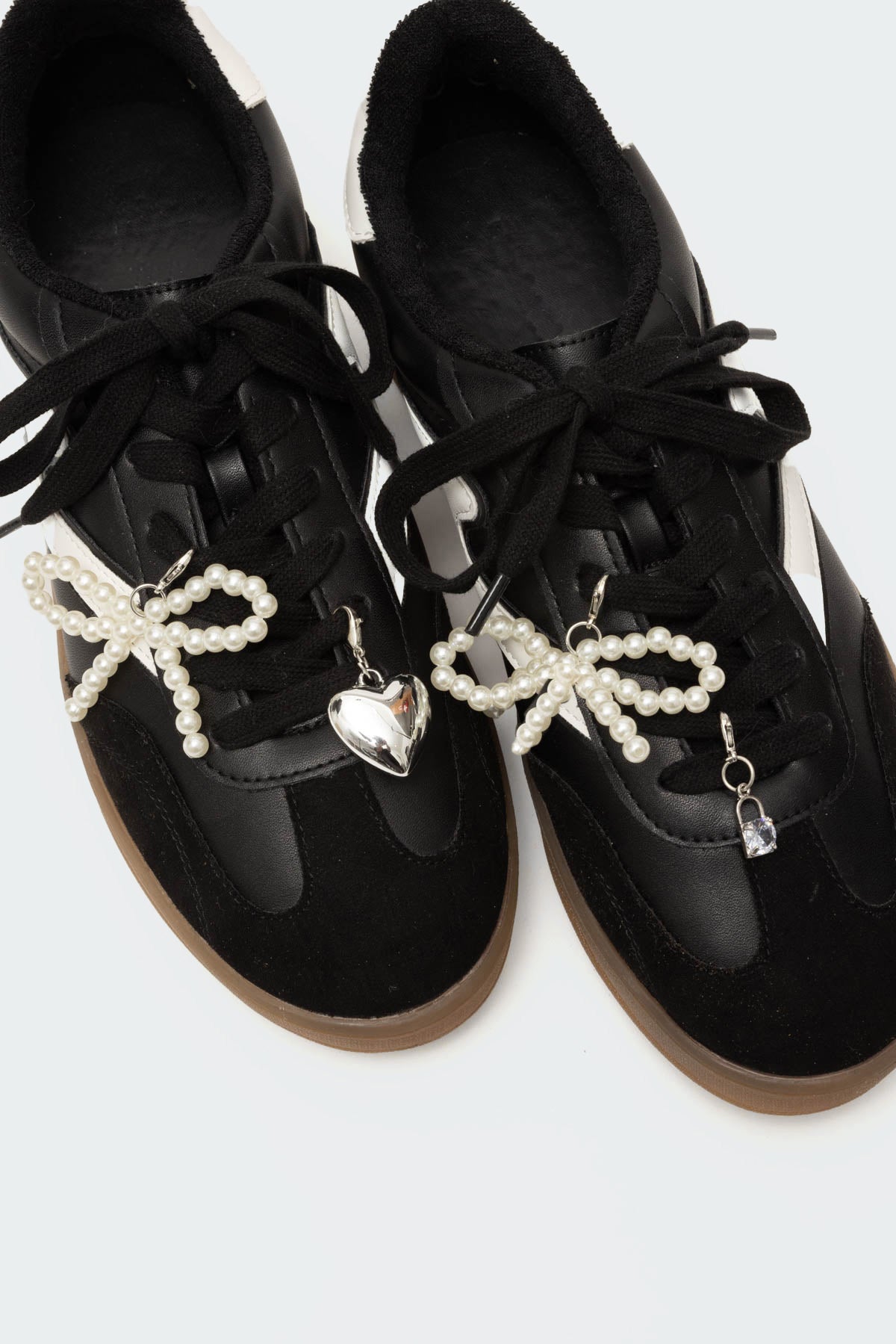 Assorted Shoe Charm Set-Milans Time