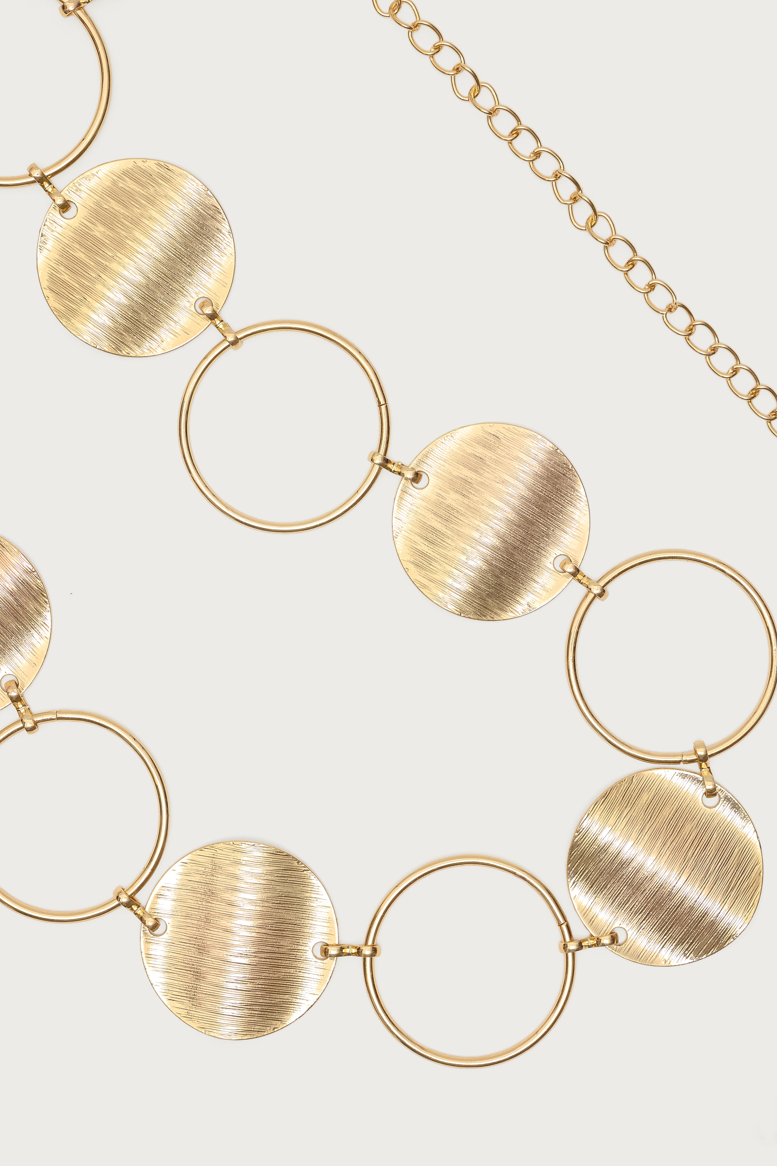 Chunky Circle Chain Belt-Milans Time