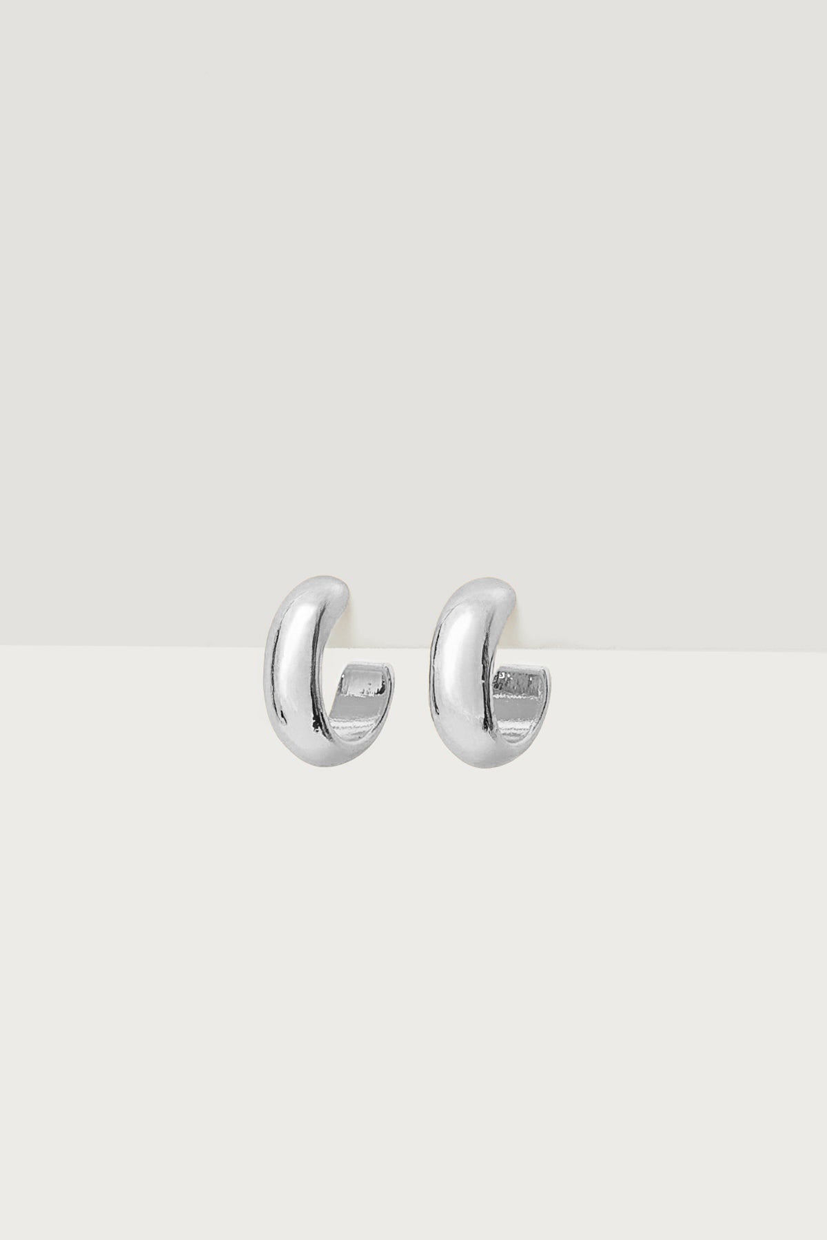 Small Hoop Earrings-Milans Time