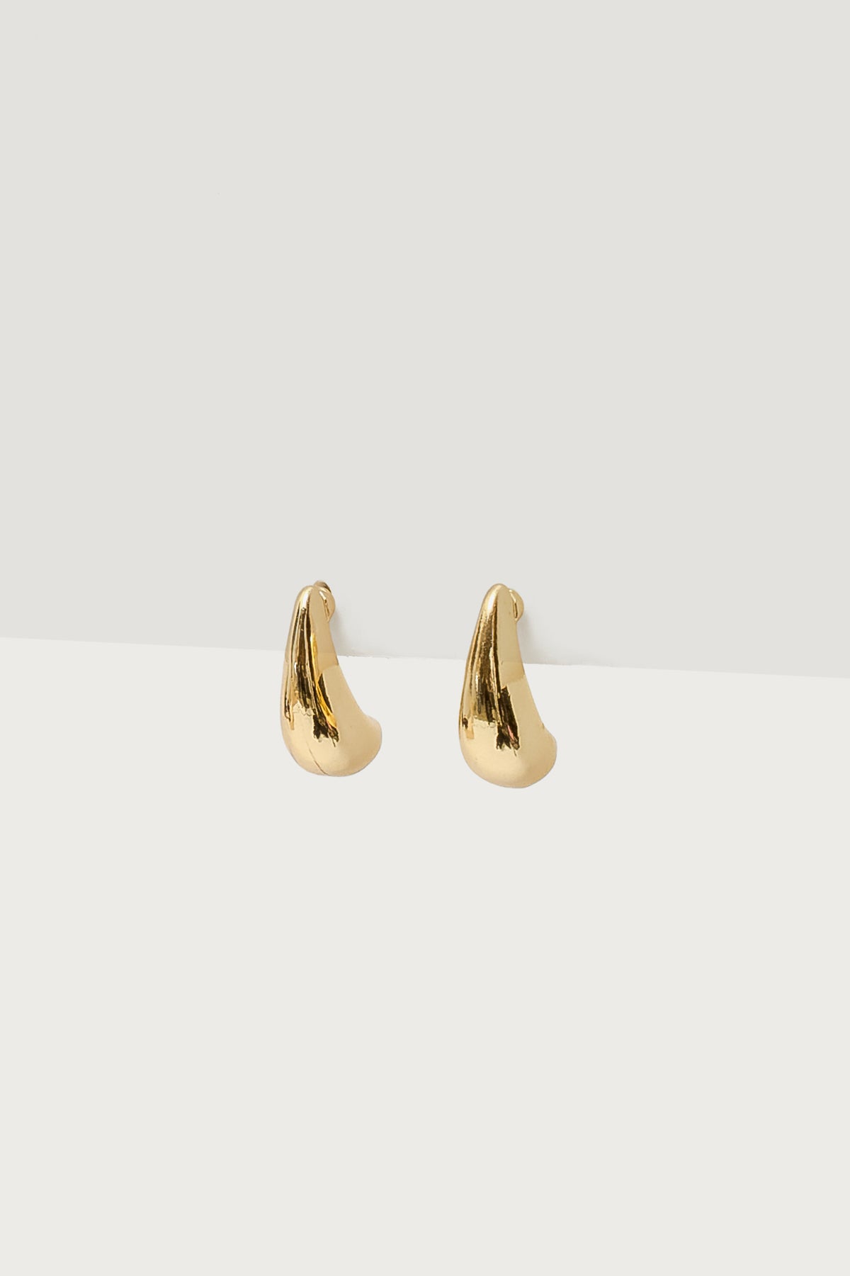 Teardrop Stud Earrings-Milans Time