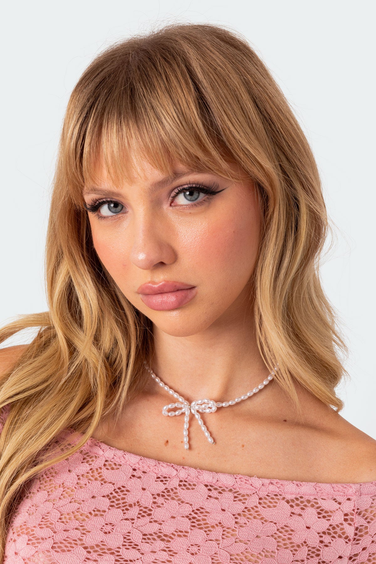 Pearl Bow Necklace-Milans Time