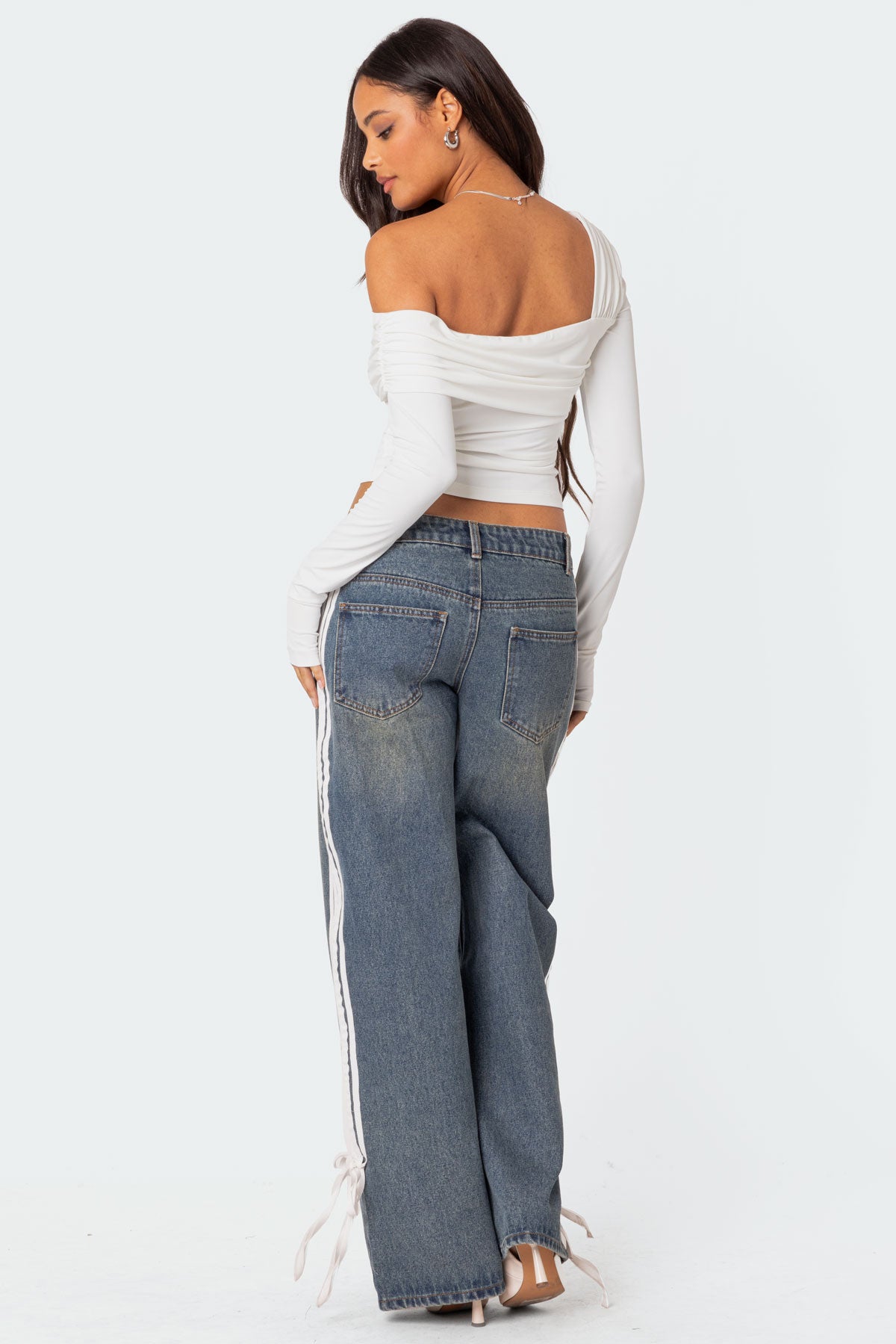 Asymmetric Fold Over Top-Milans Time