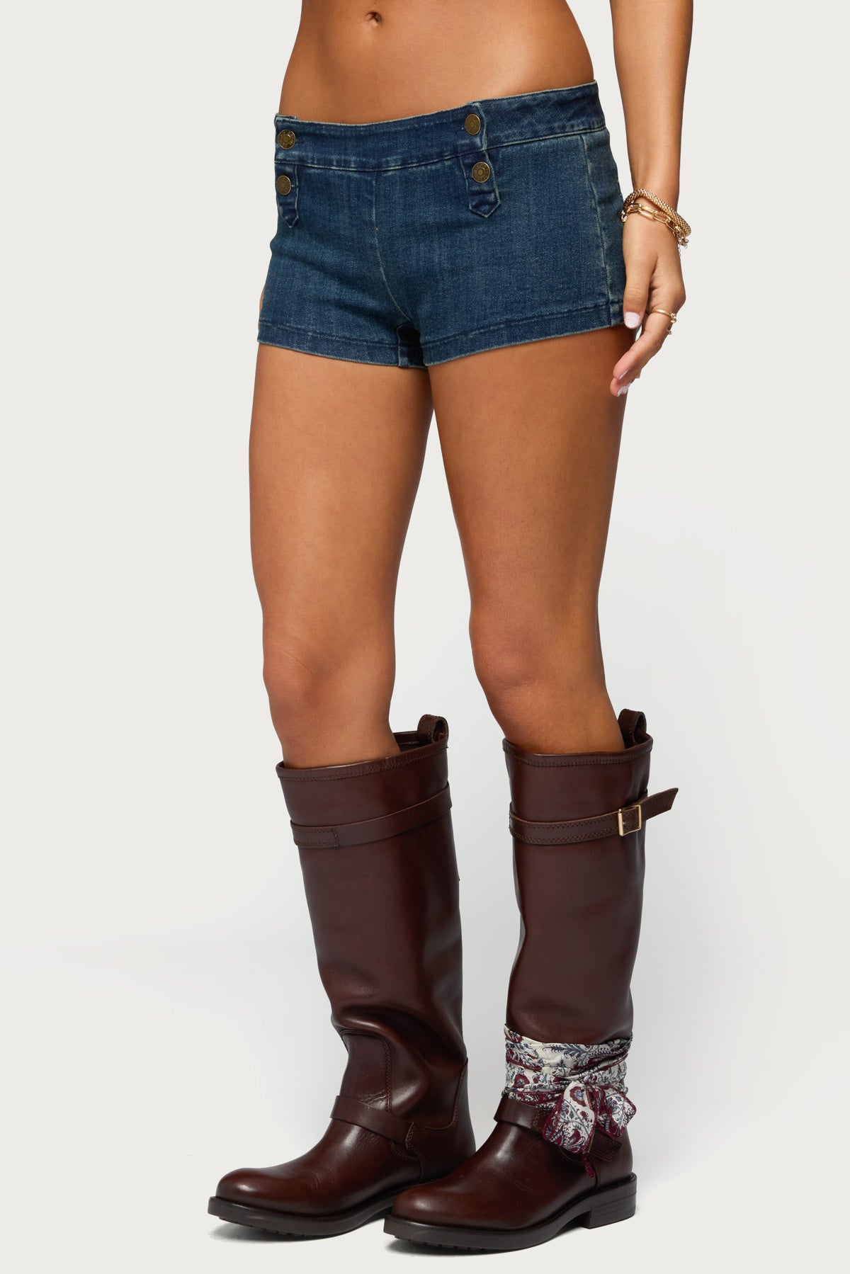 Sashe Stretchy Denim Shorts-Milans Time