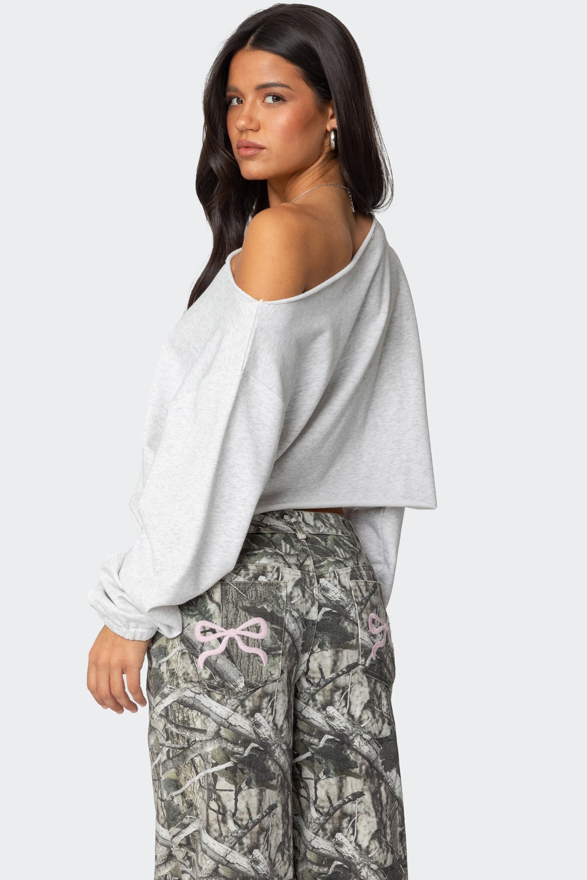 Aveline Off Shoulder Light Sweatshirt-Milans Time