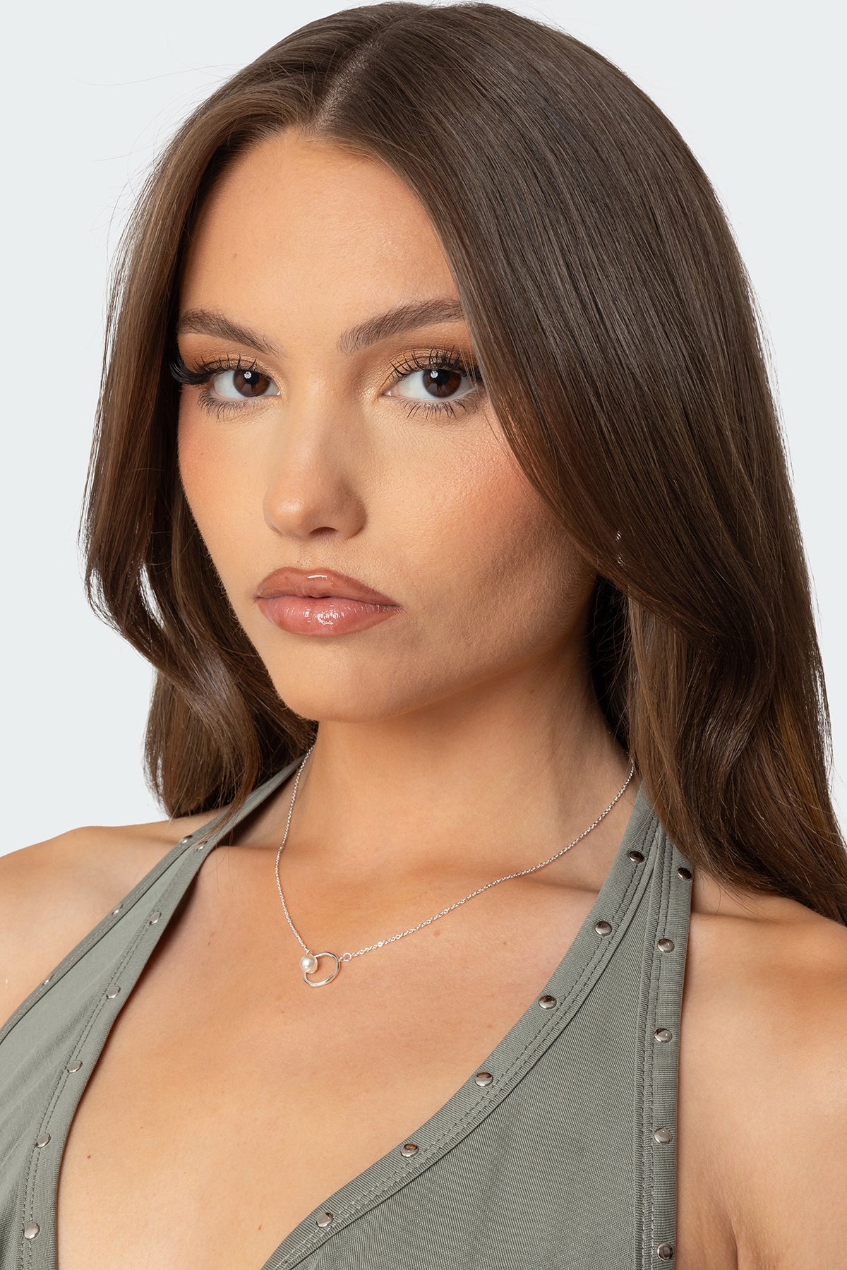 Pearly Pendant Necklace-Milans Time