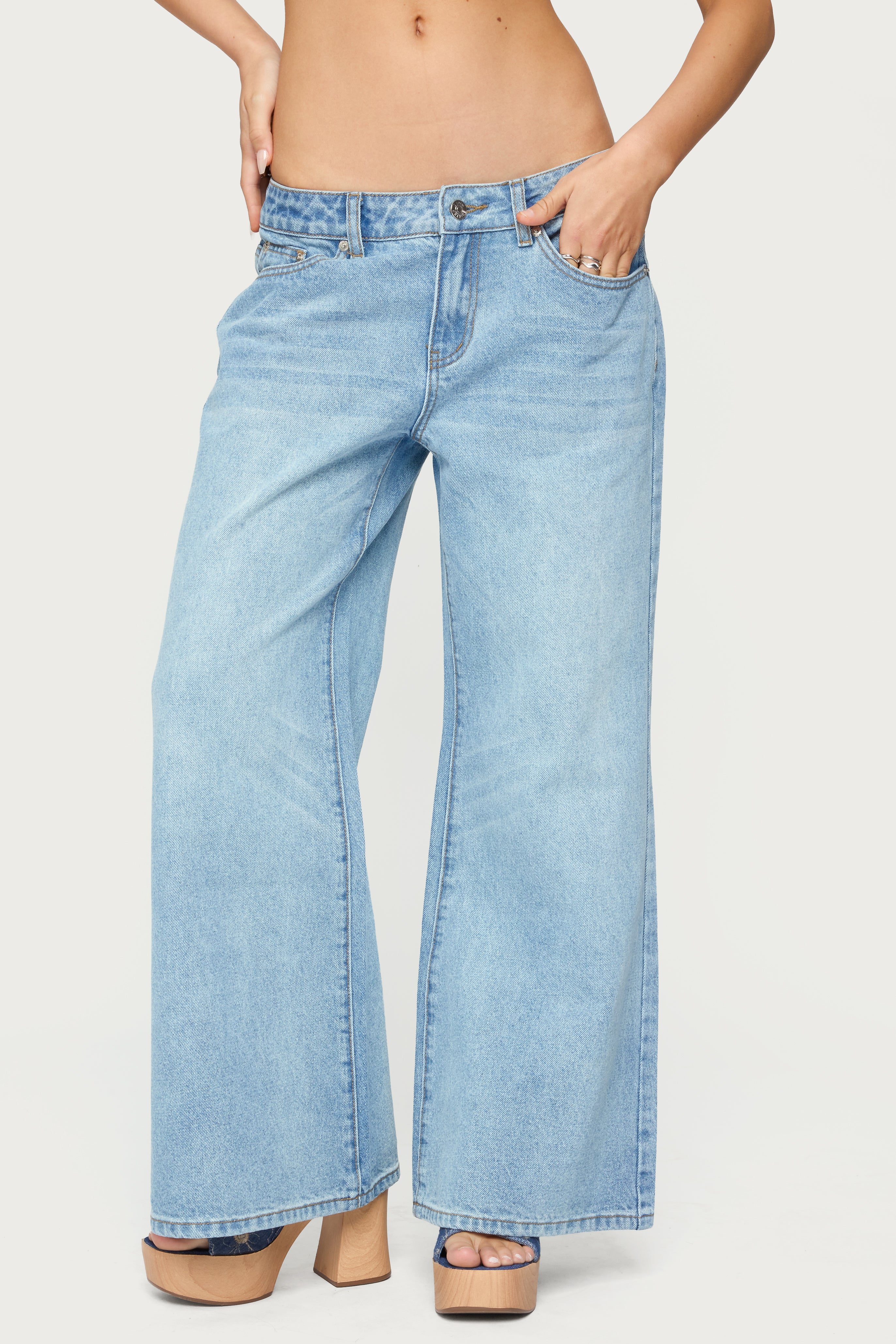 Petite Low Rise Bootcut Jeans-Milans Time