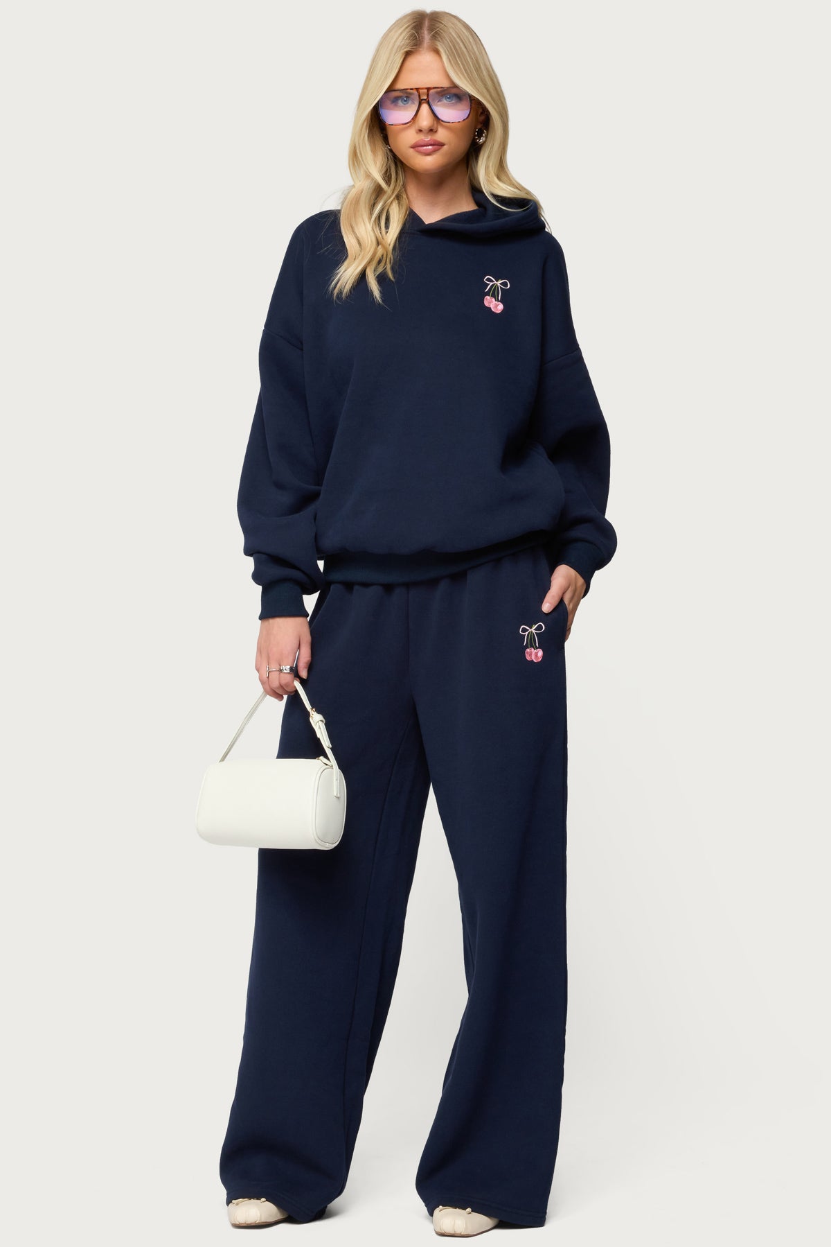 I Don't Chase I Attract Hoodie-Milans Time