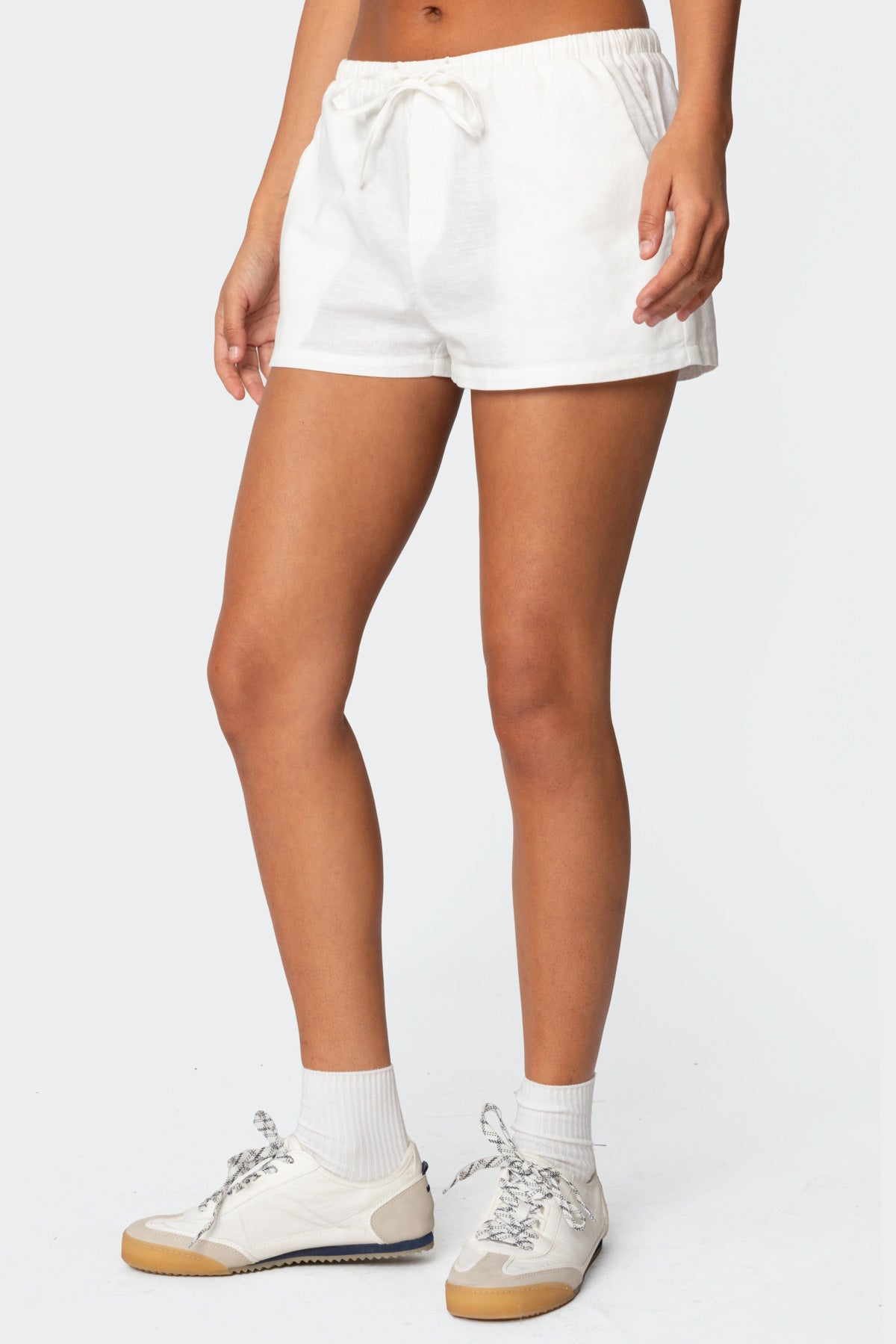 Leslie Linen Look Shorts-Milans Time