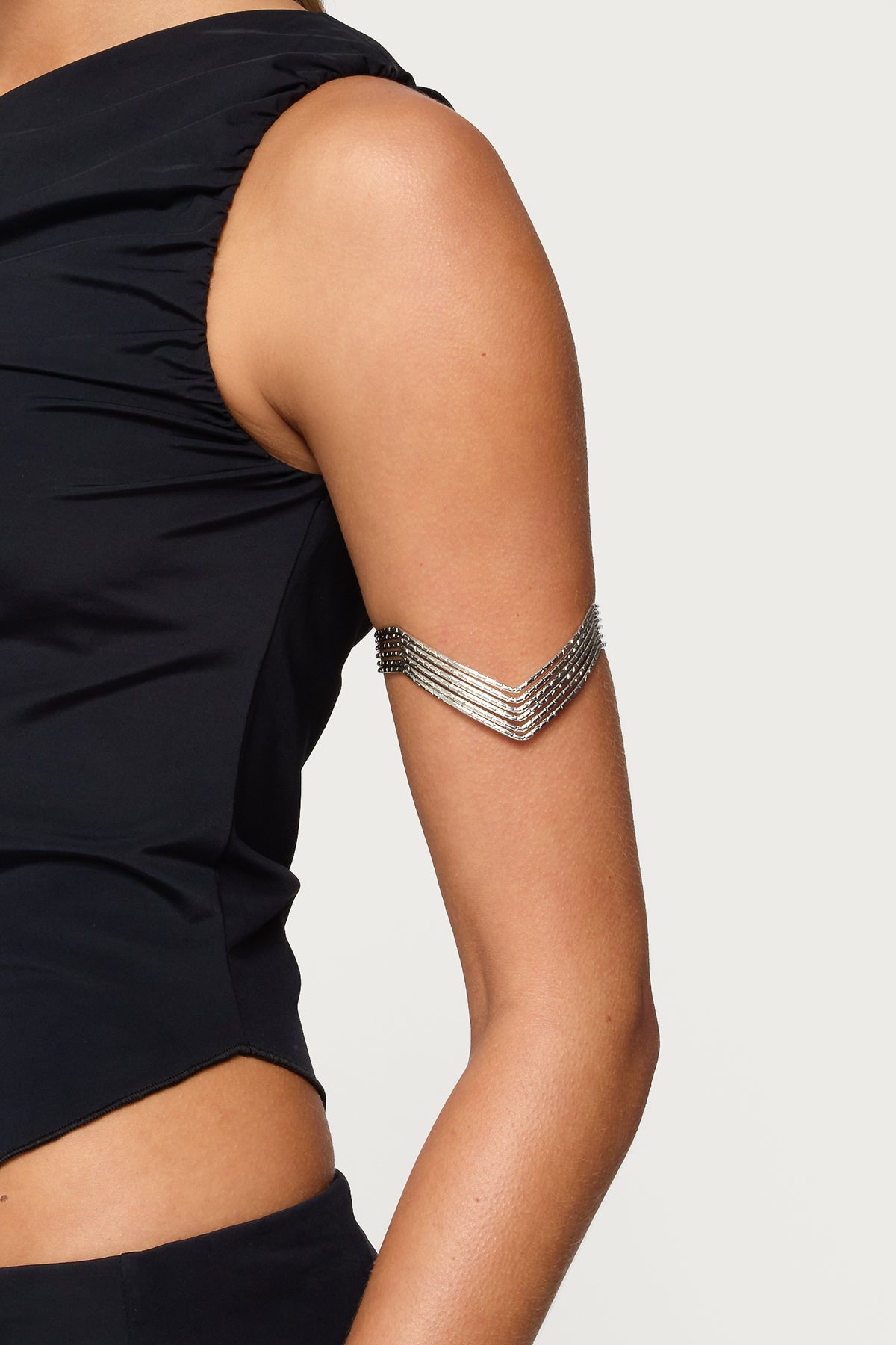 Pointed Arm Cuff-Milans Time