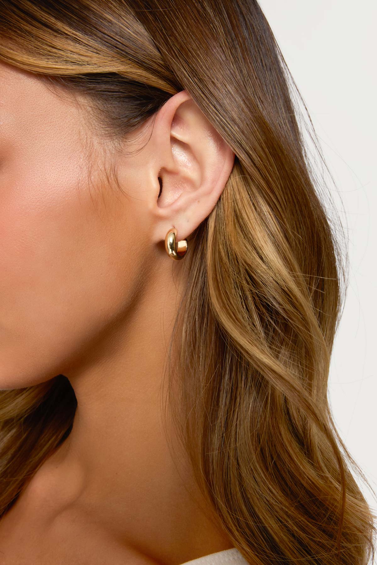 Small Hoop Earrings-Milans Time